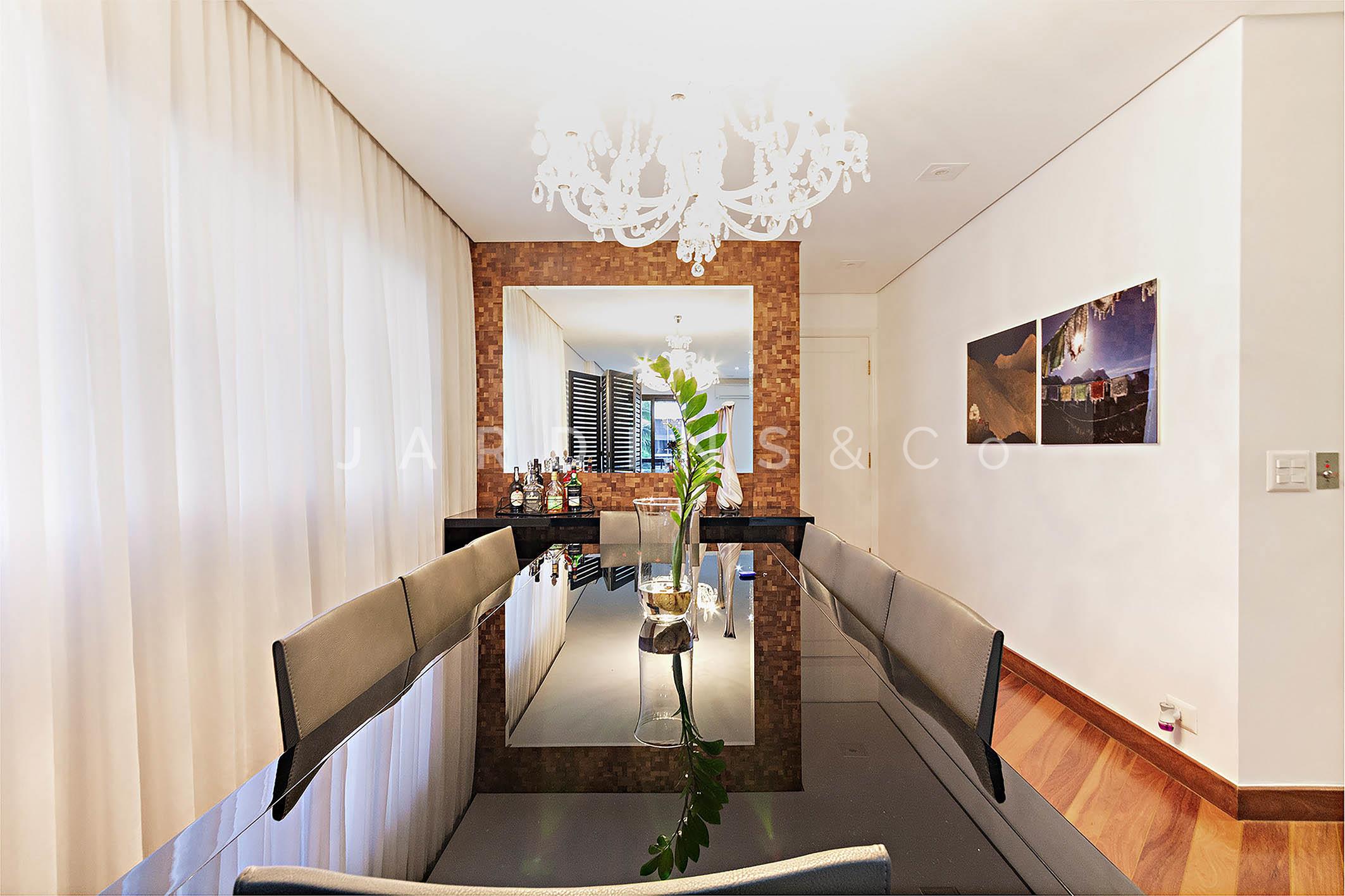 Apartamento no Moema Pássaros