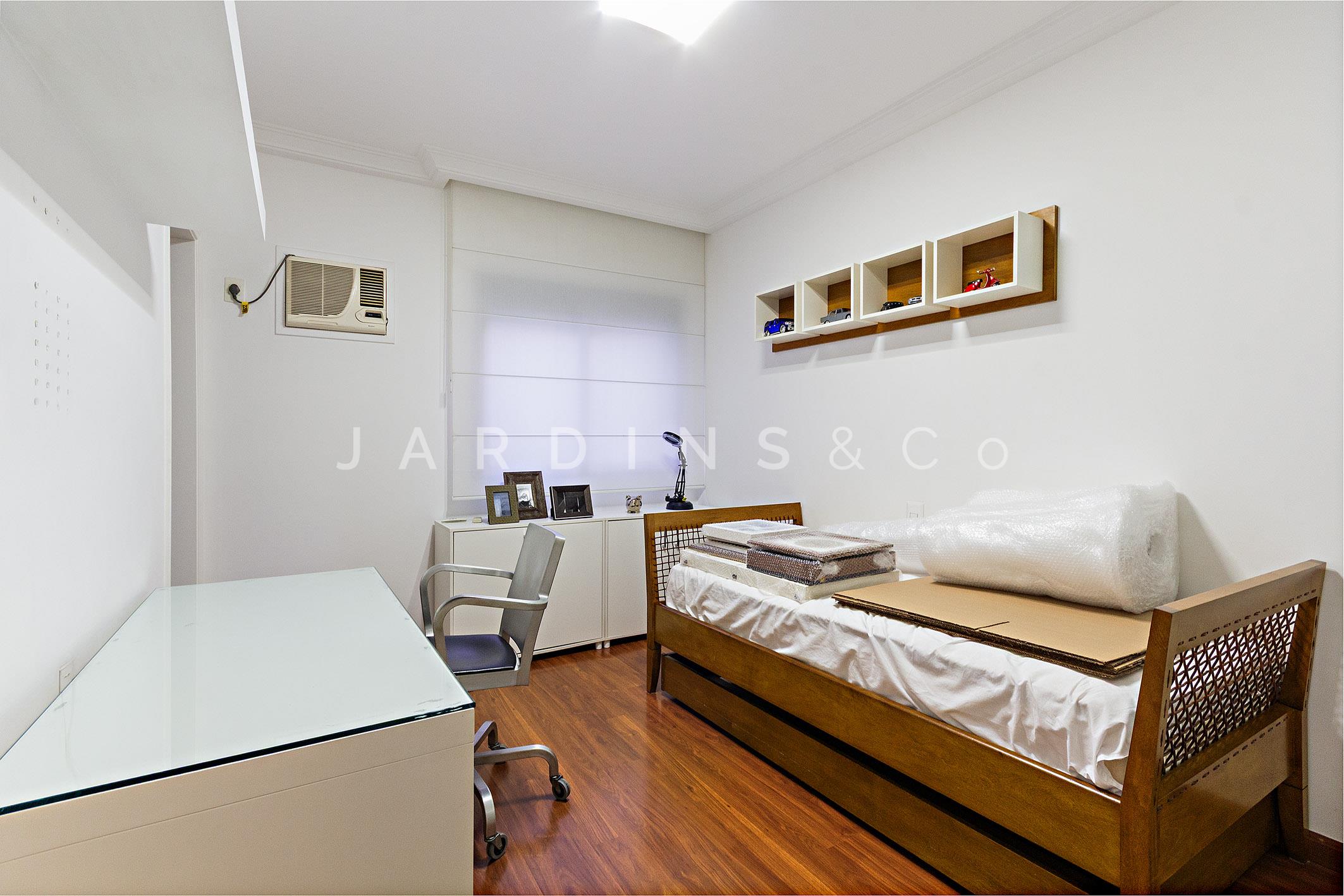 Apartamento no Moema Pássaros