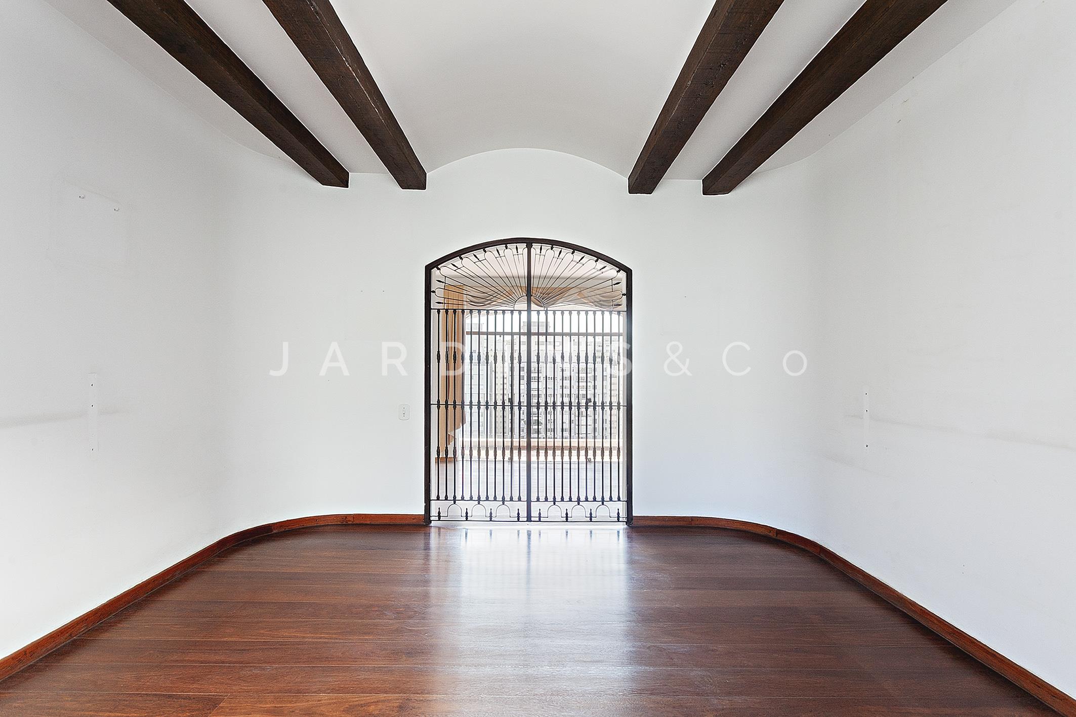 Apartamento no Jardim Europa