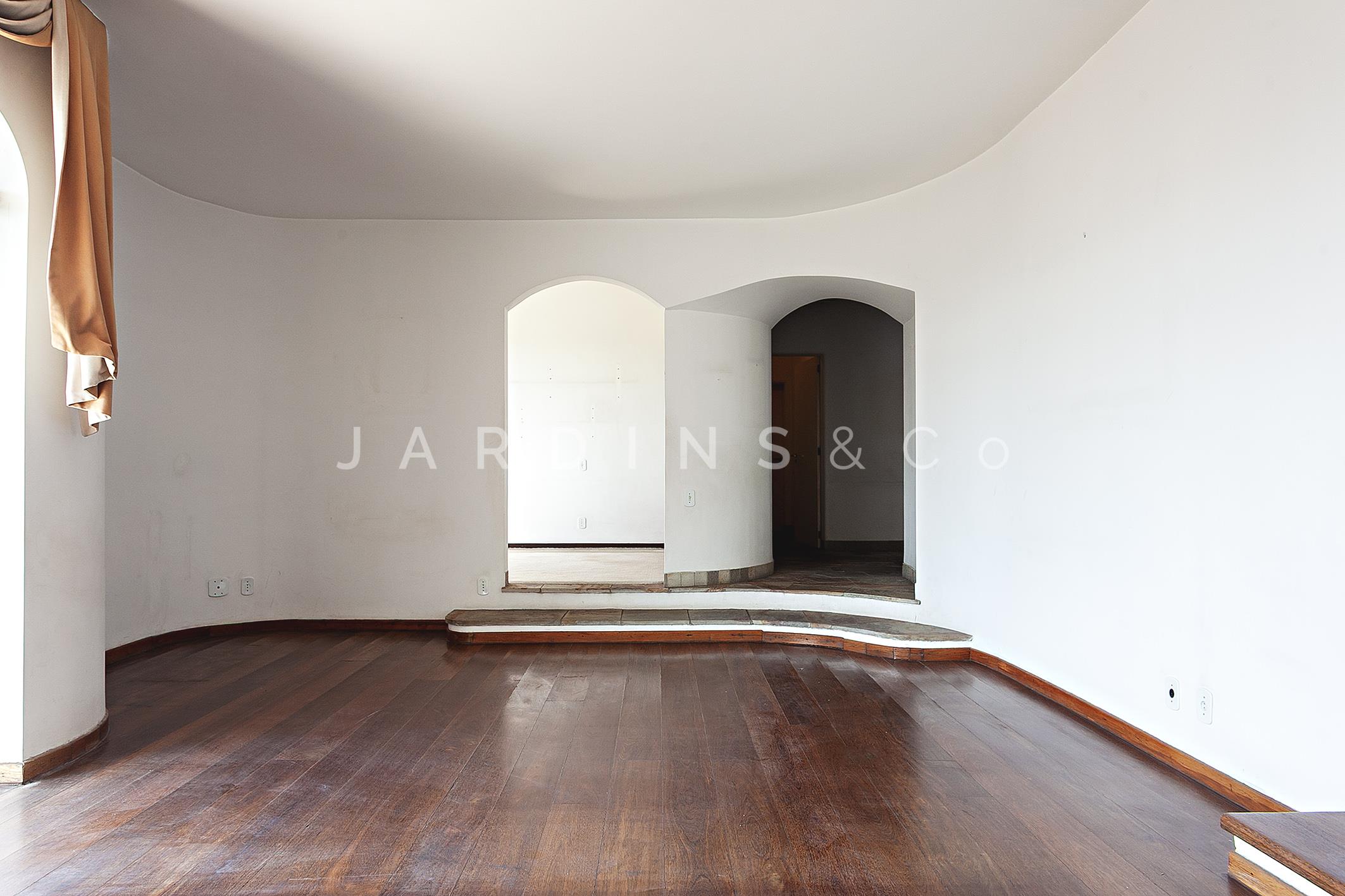 Apartamento no Jardim Europa