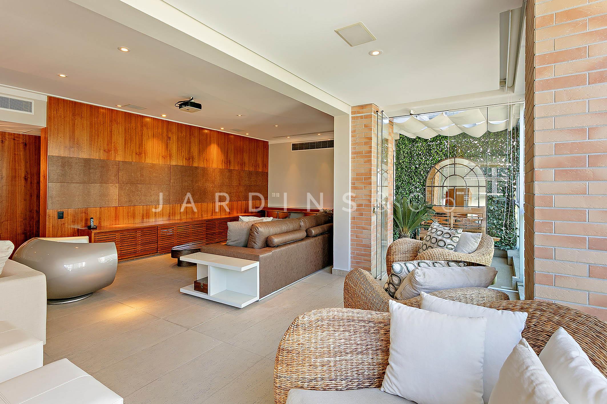 Apartamento no Moema