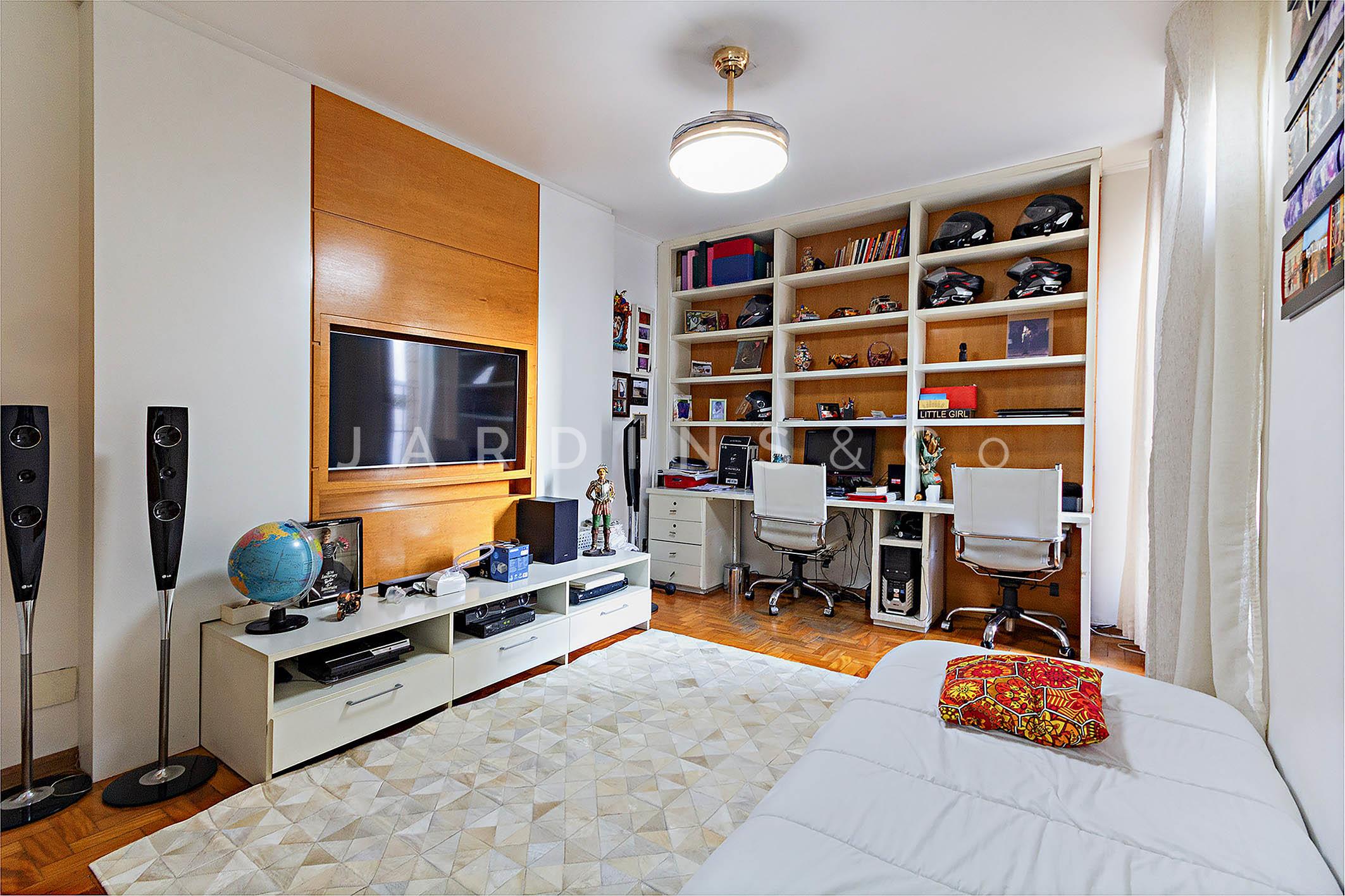 Apartamento no Paraíso