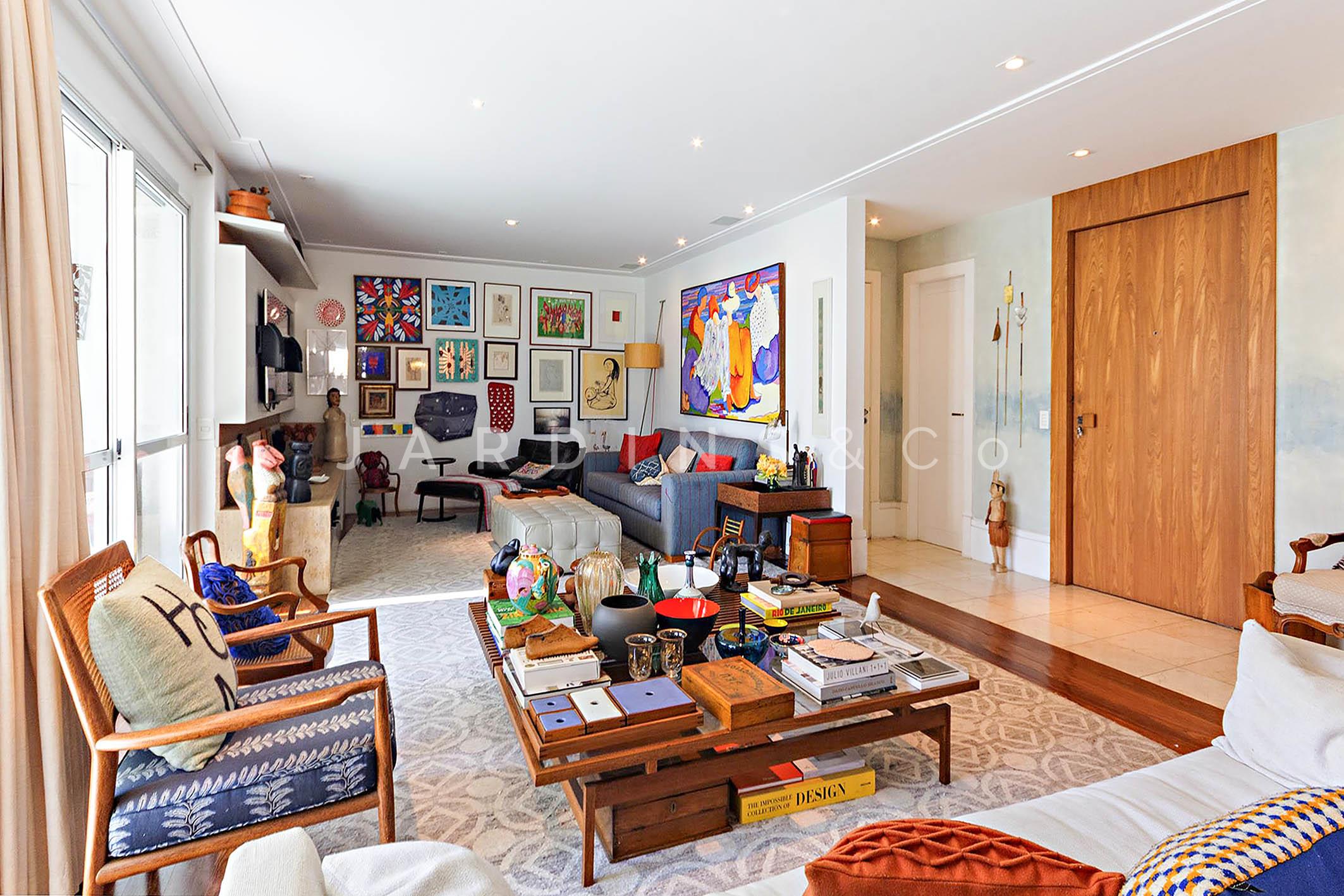 Apartamento no Cerqueira César
