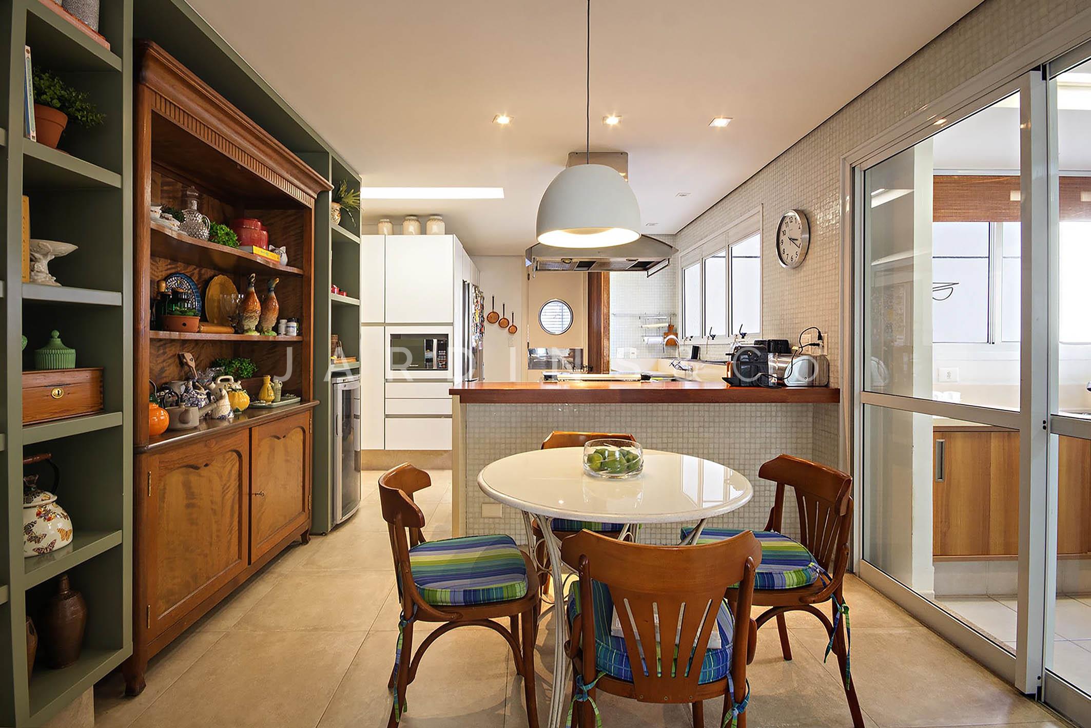 Apartamento no Cerqueira César