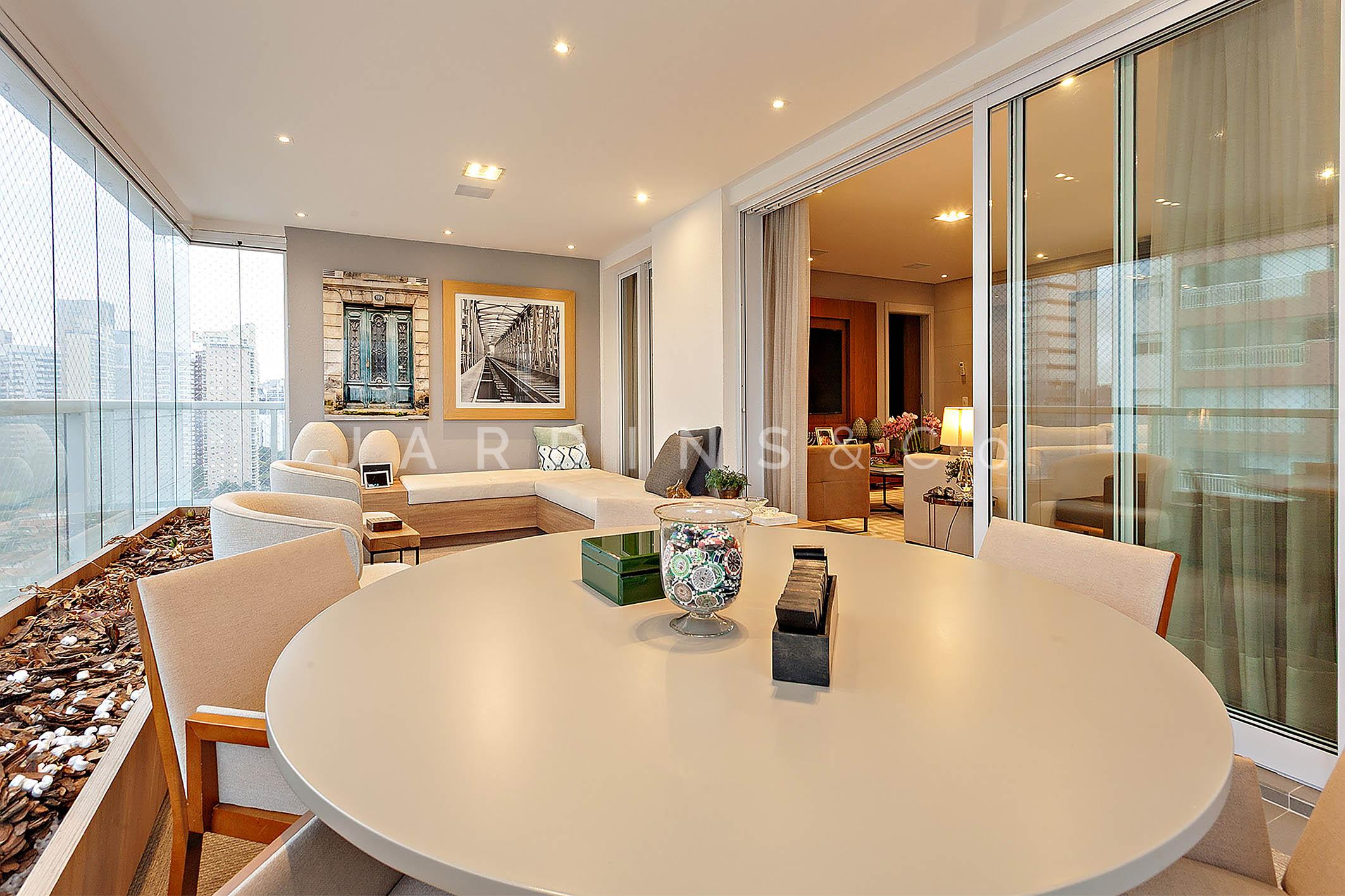 Apartamento no Cidade Monções