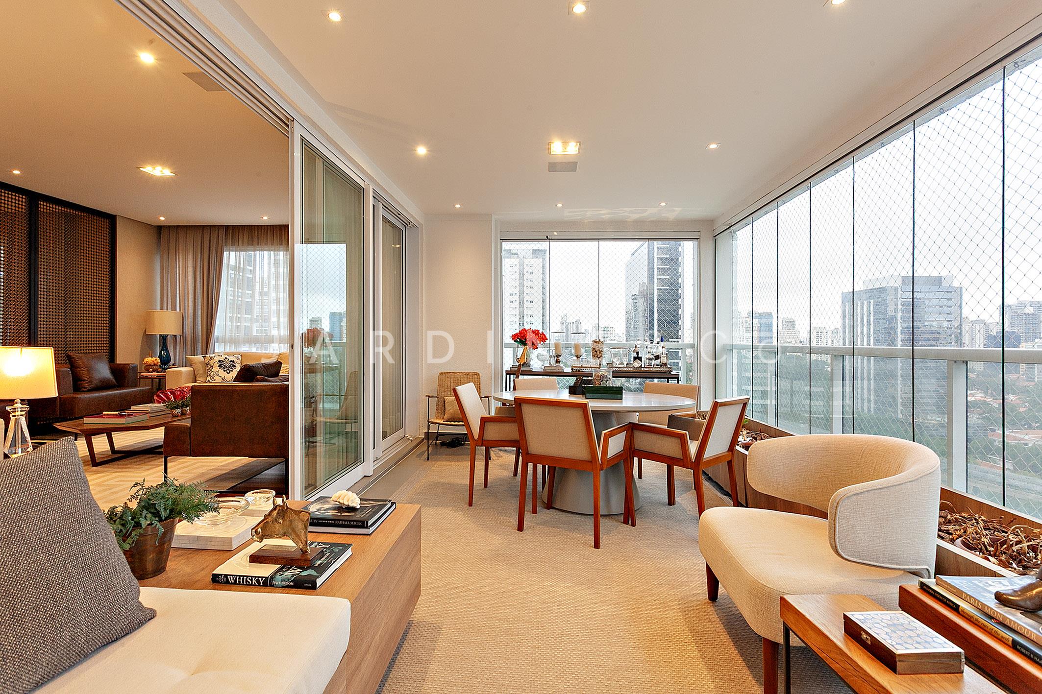 Apartamento no Cidade Monções