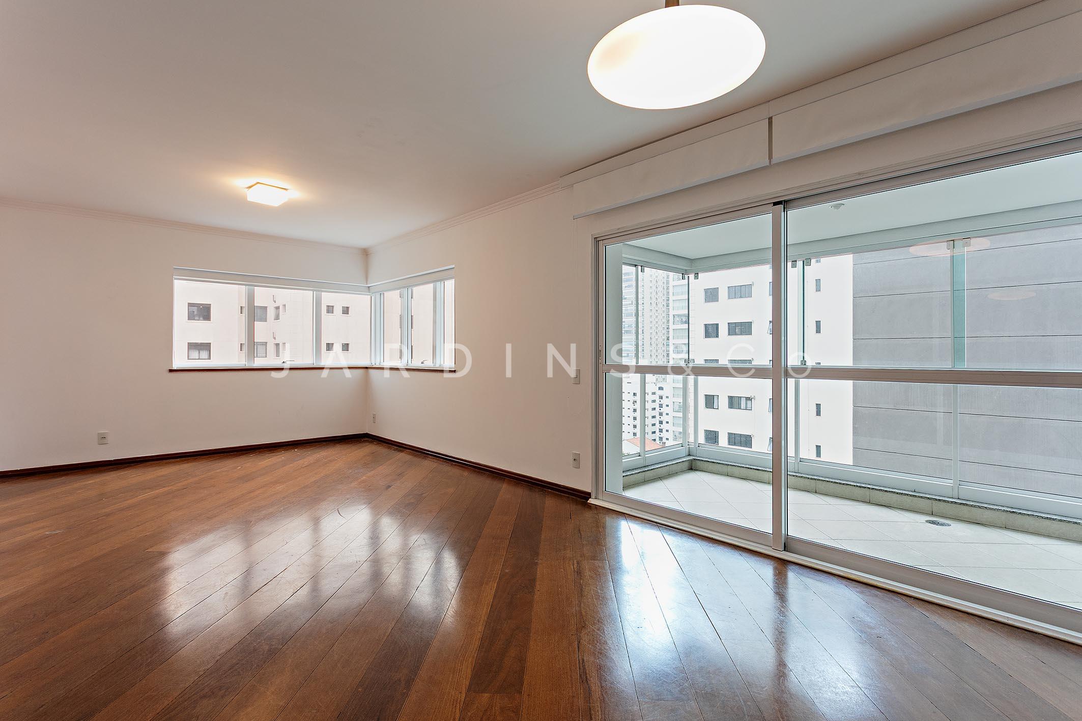 Apartamento no Campo Belo