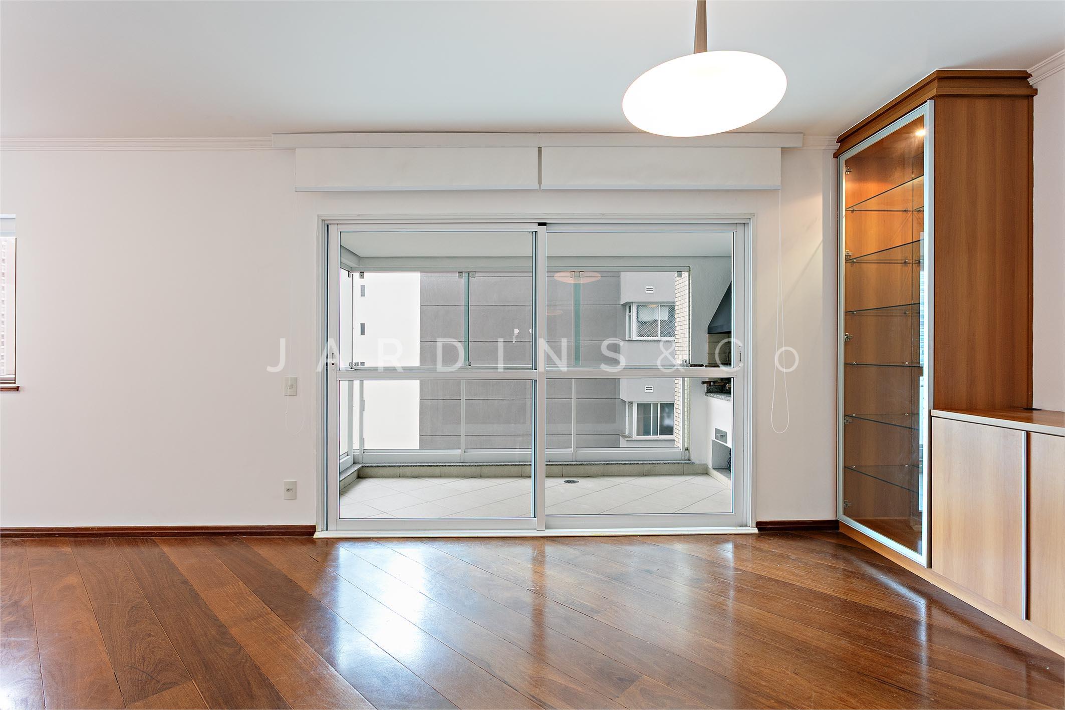 Apartamento no Campo Belo
