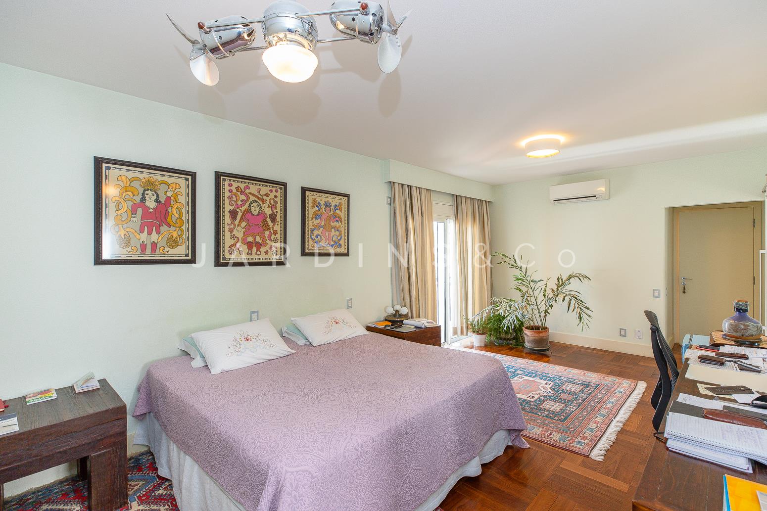 Apartamento no Paraíso