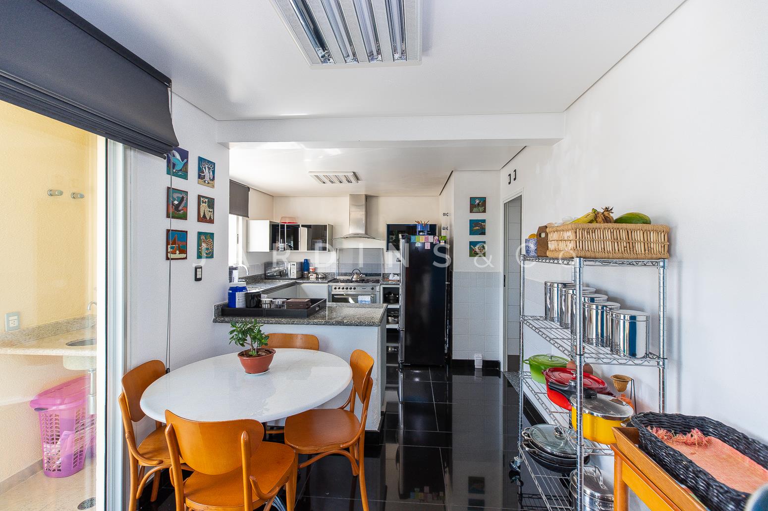 Apartamento no Paraíso