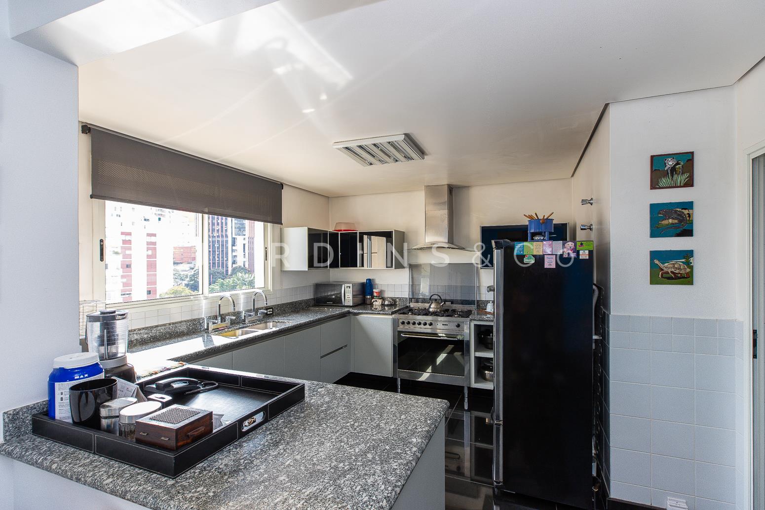 Apartamento no Paraíso