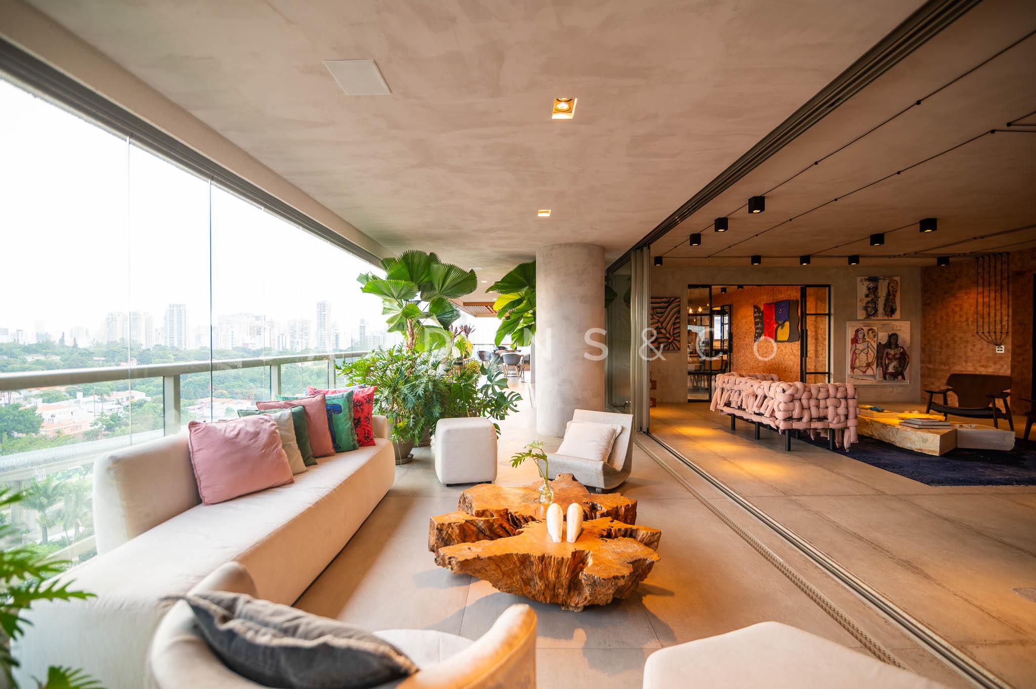 Apartamento no Parque Colonial
