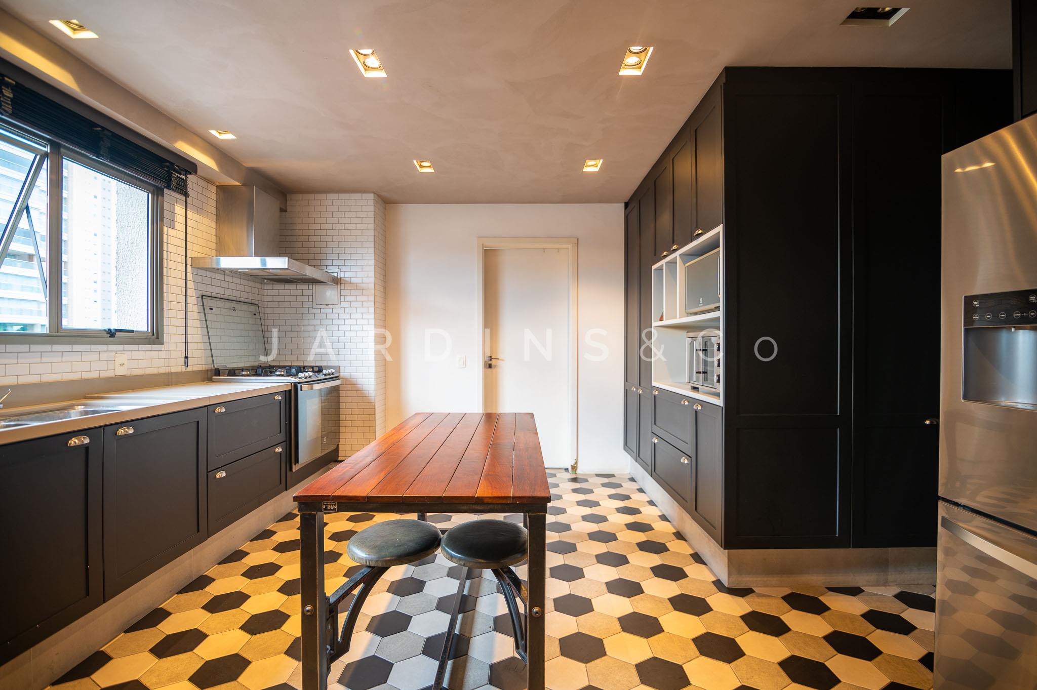 Apartamento no Parque Colonial