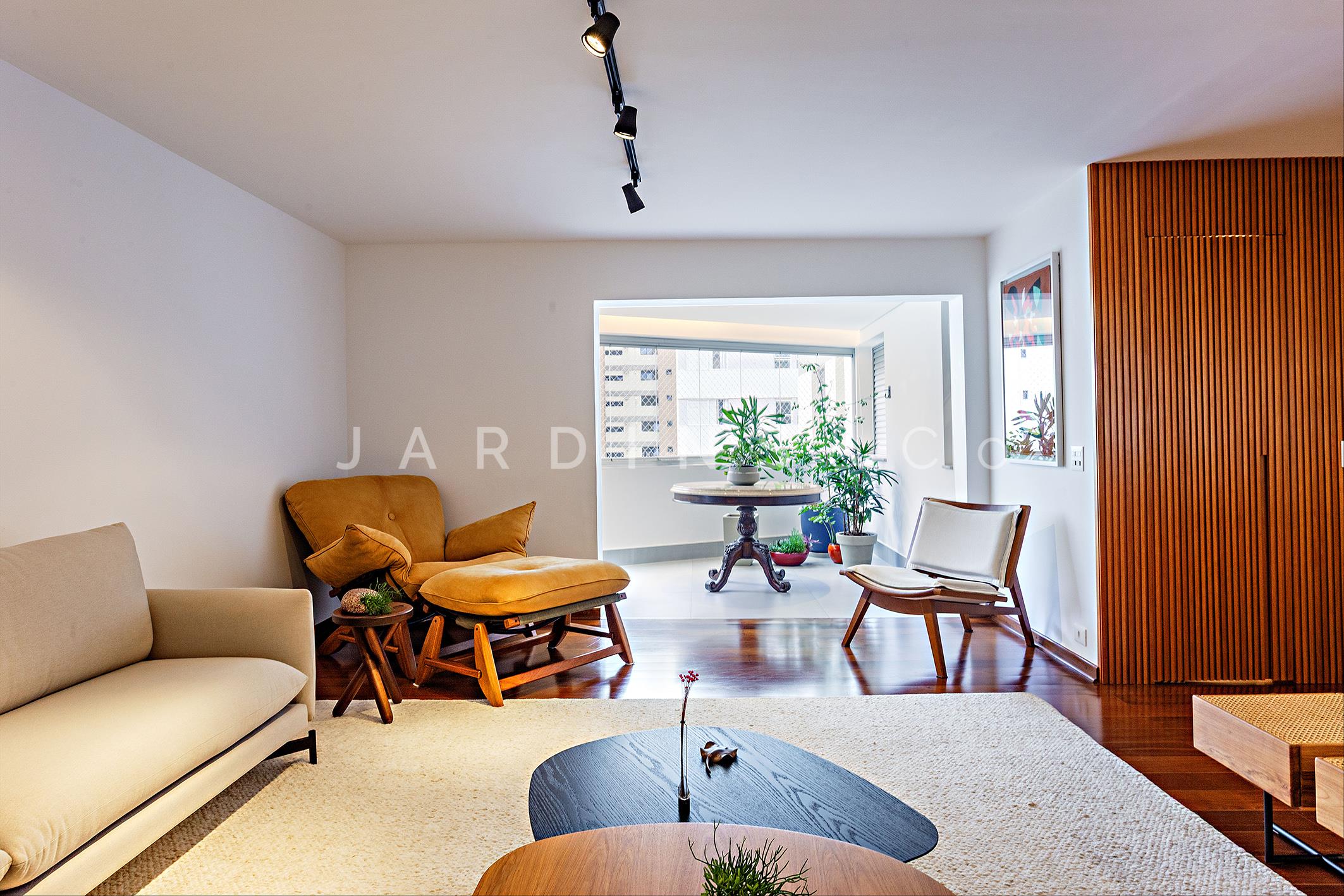 Apartamento no Indianópolis