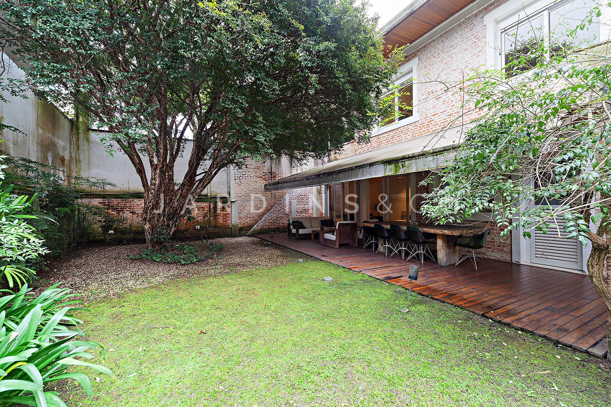 Casa de Vila no Jardim Luzitânia