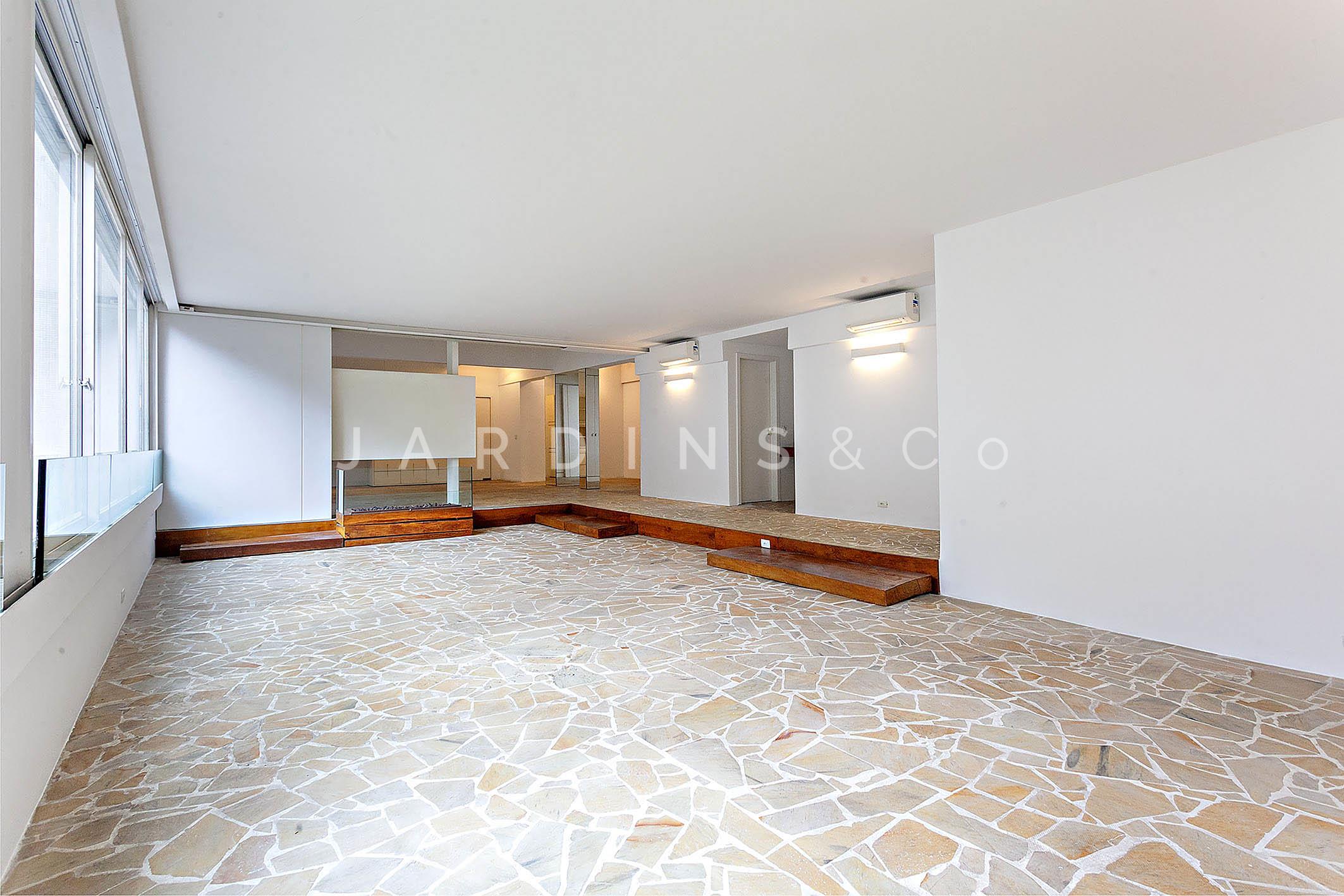 Apartamento no Consolação