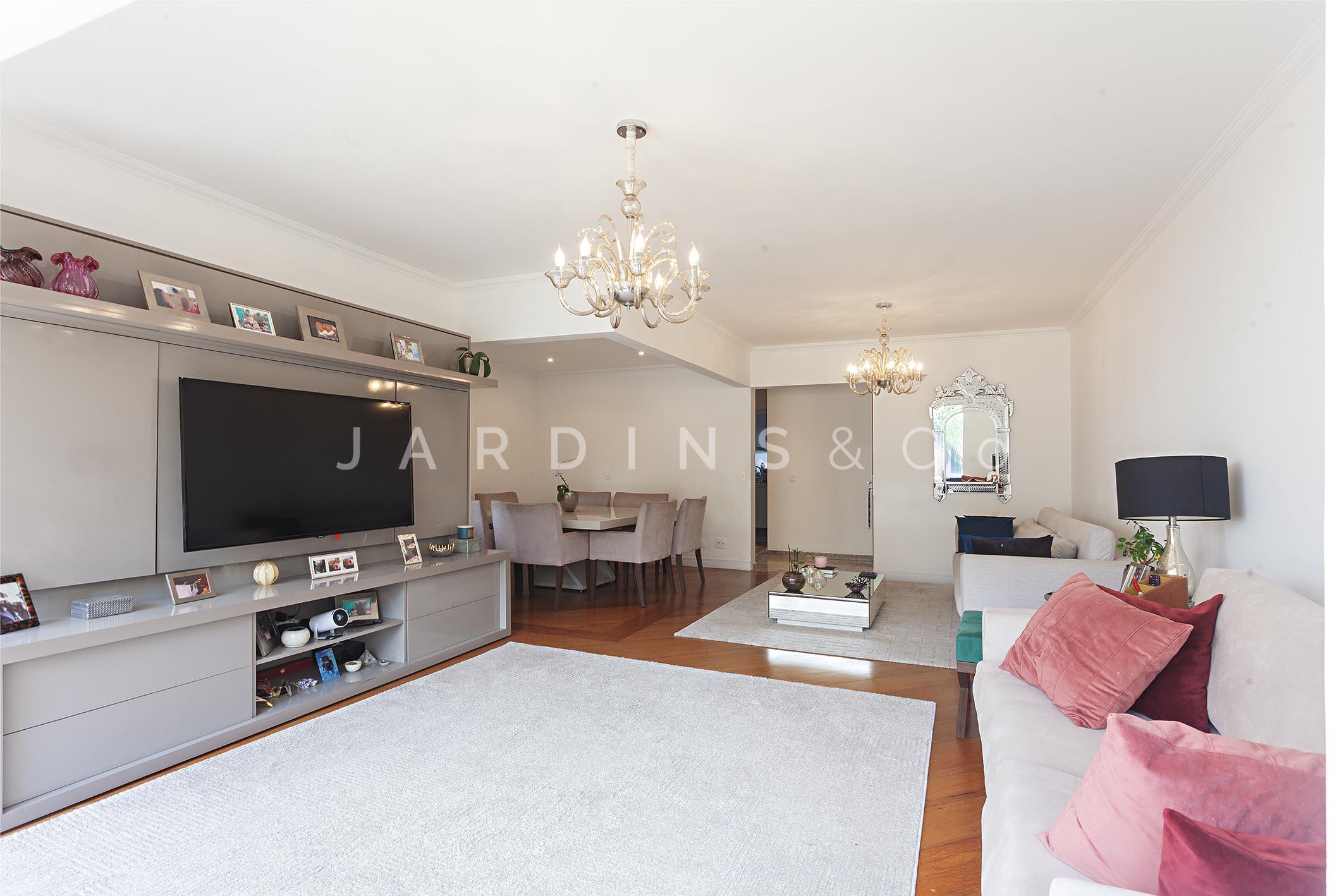 Apartamento no Indianópolis