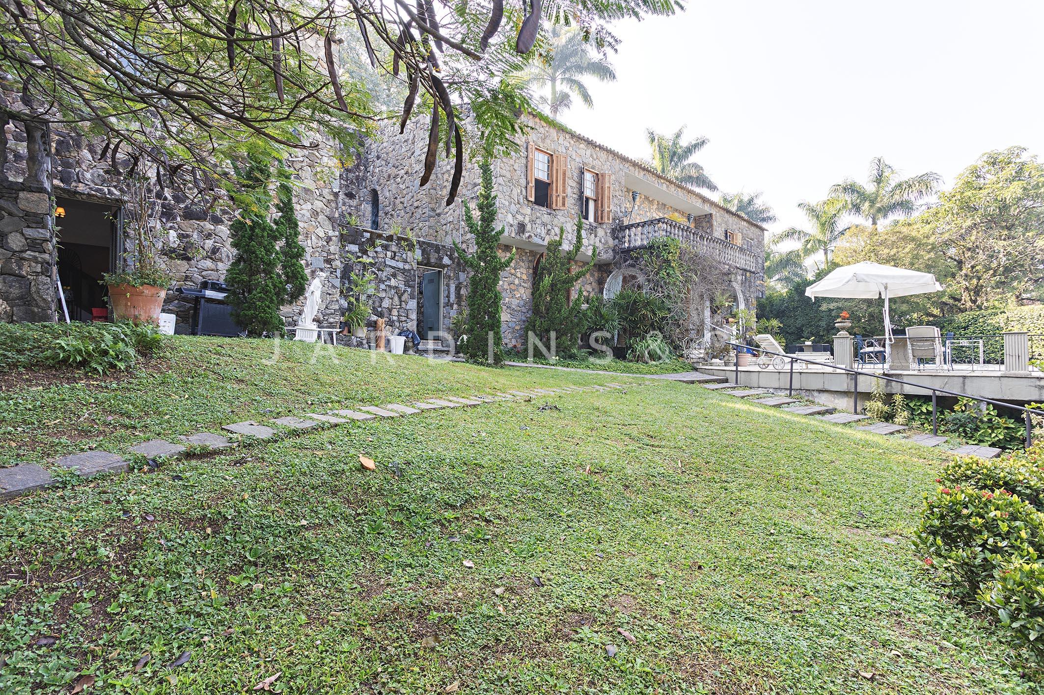 Casa no Jardim Leonor