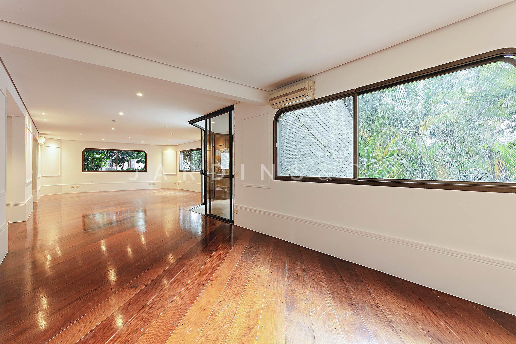 Apartamento no Jardim Europa