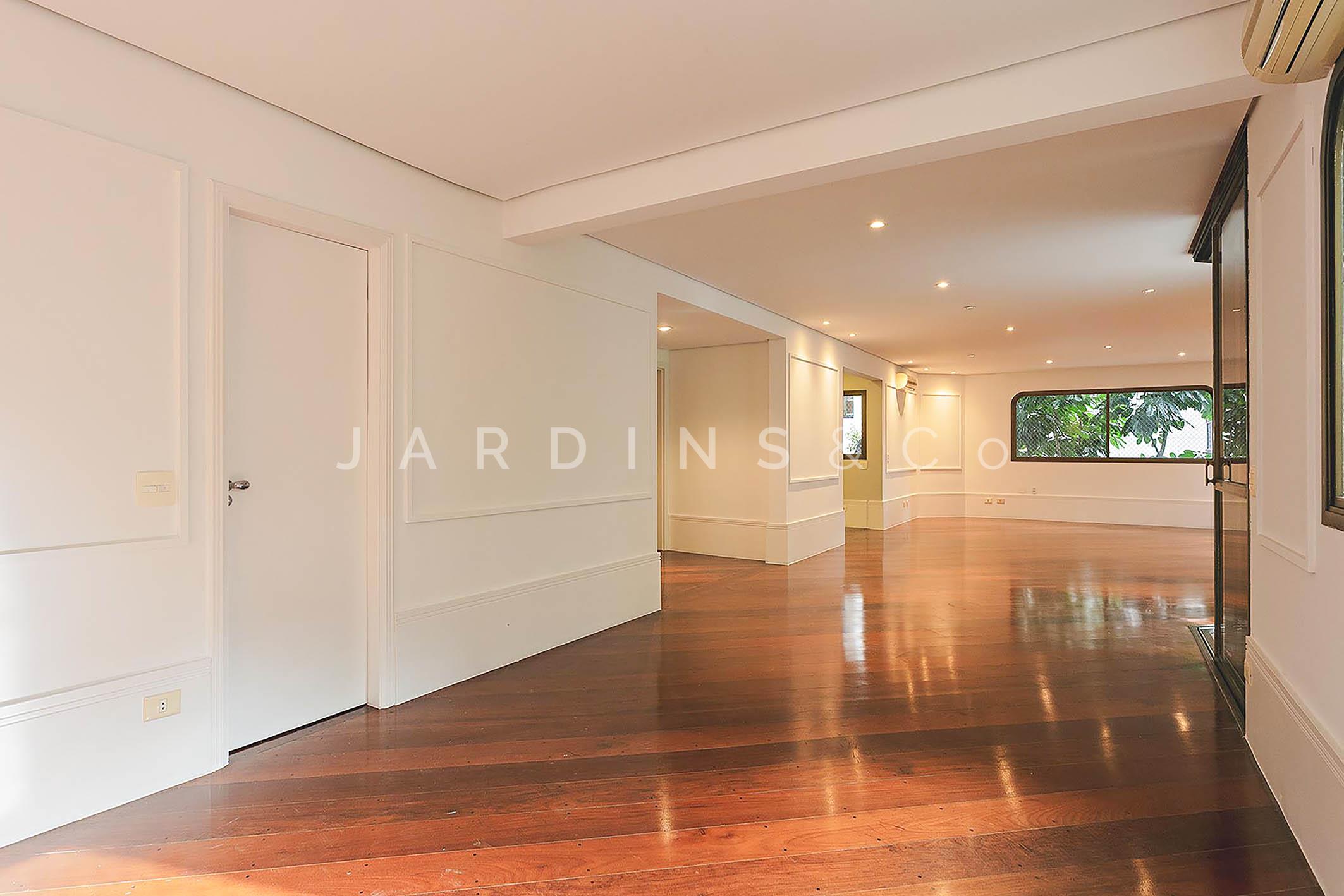 Apartamento no Jardim Europa