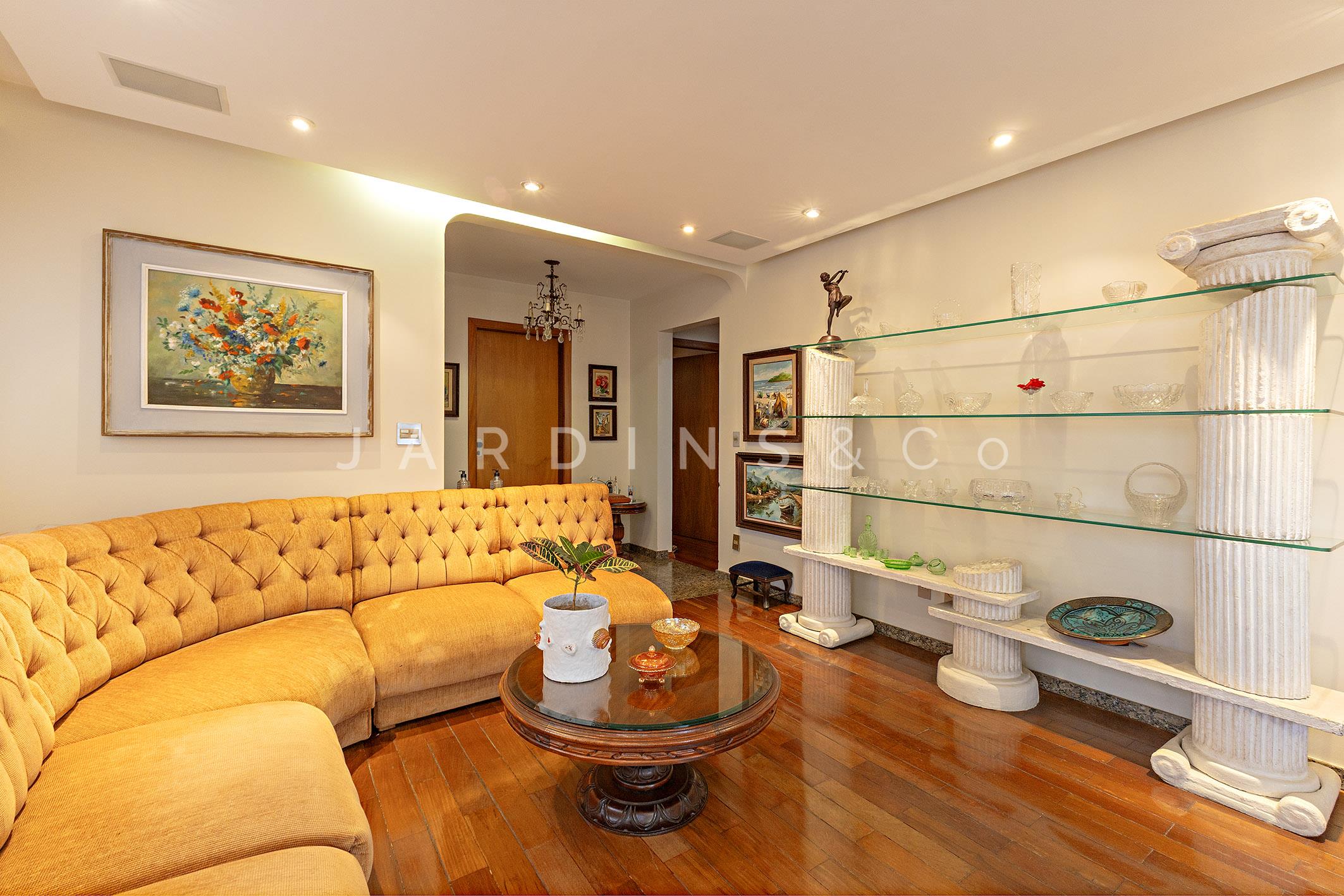 Apartamento no Indianópolis