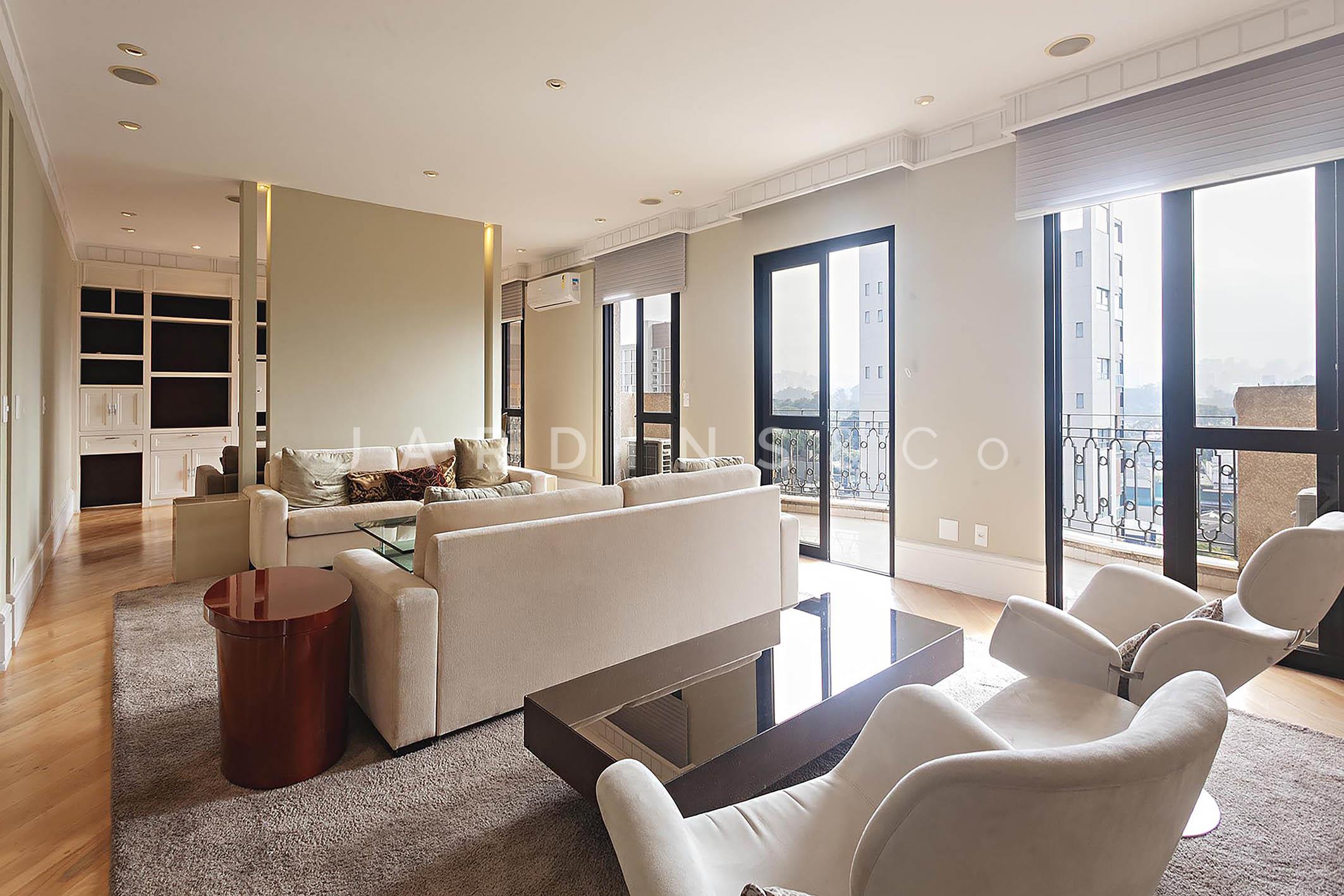 Apartamento no Moema