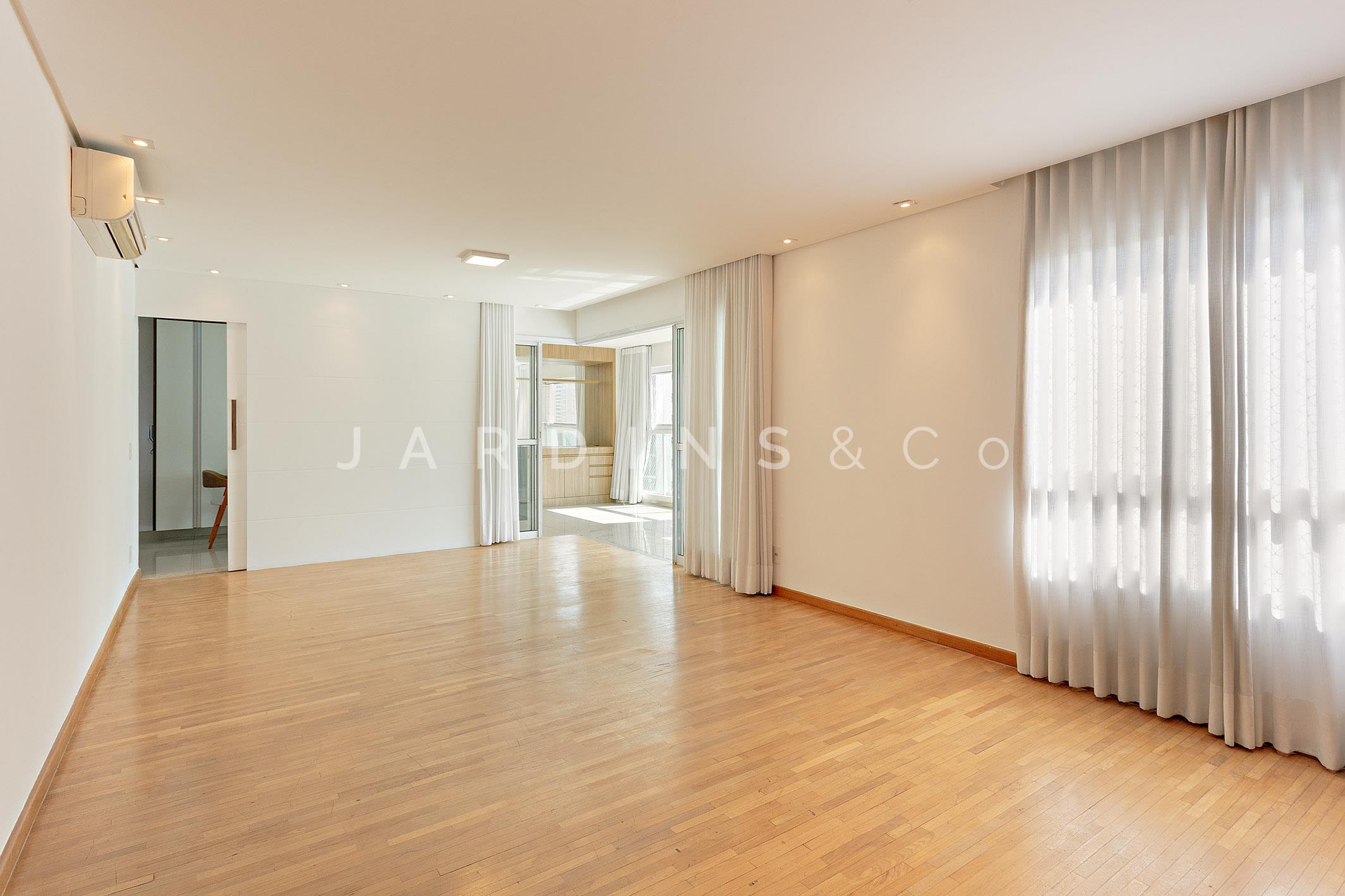Apartamento no Vila Olímpia