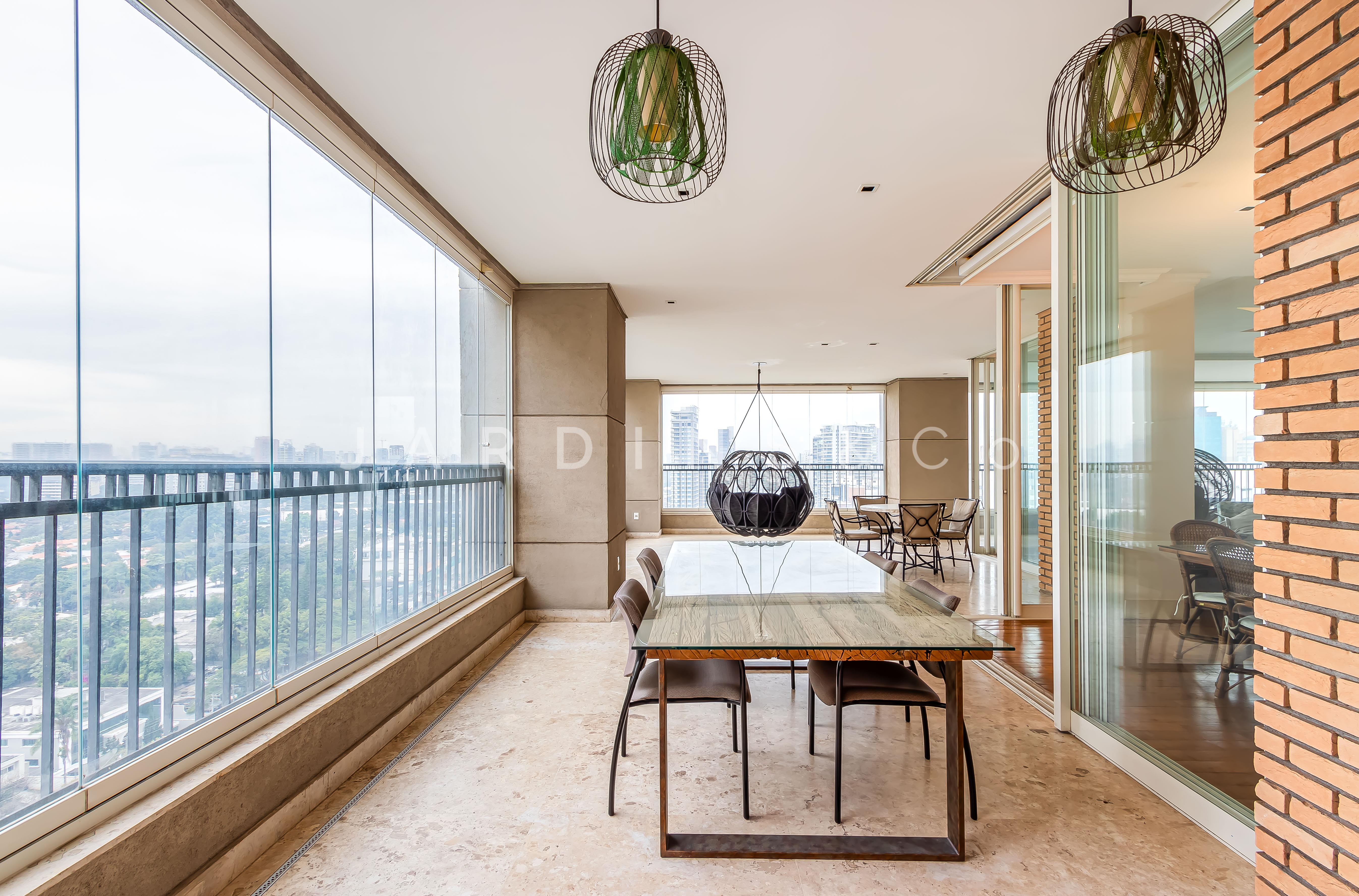 Apartamento no Moema