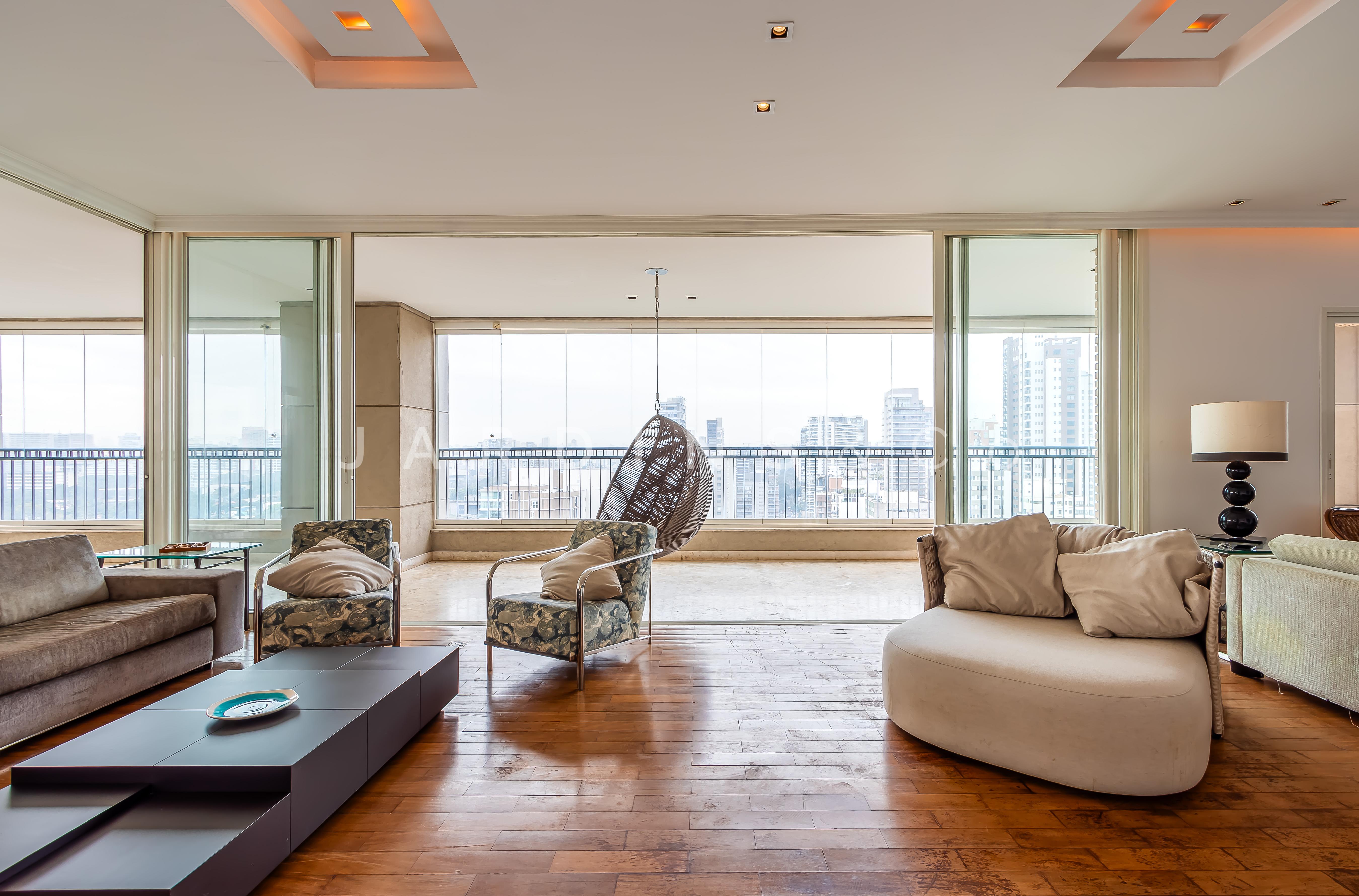 Apartamento no Moema