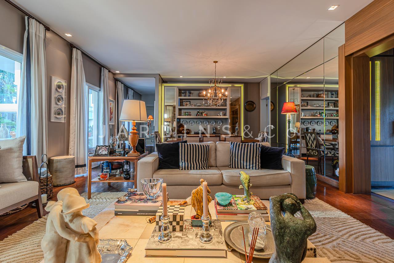 Apartamento no Alto de Pinheiros