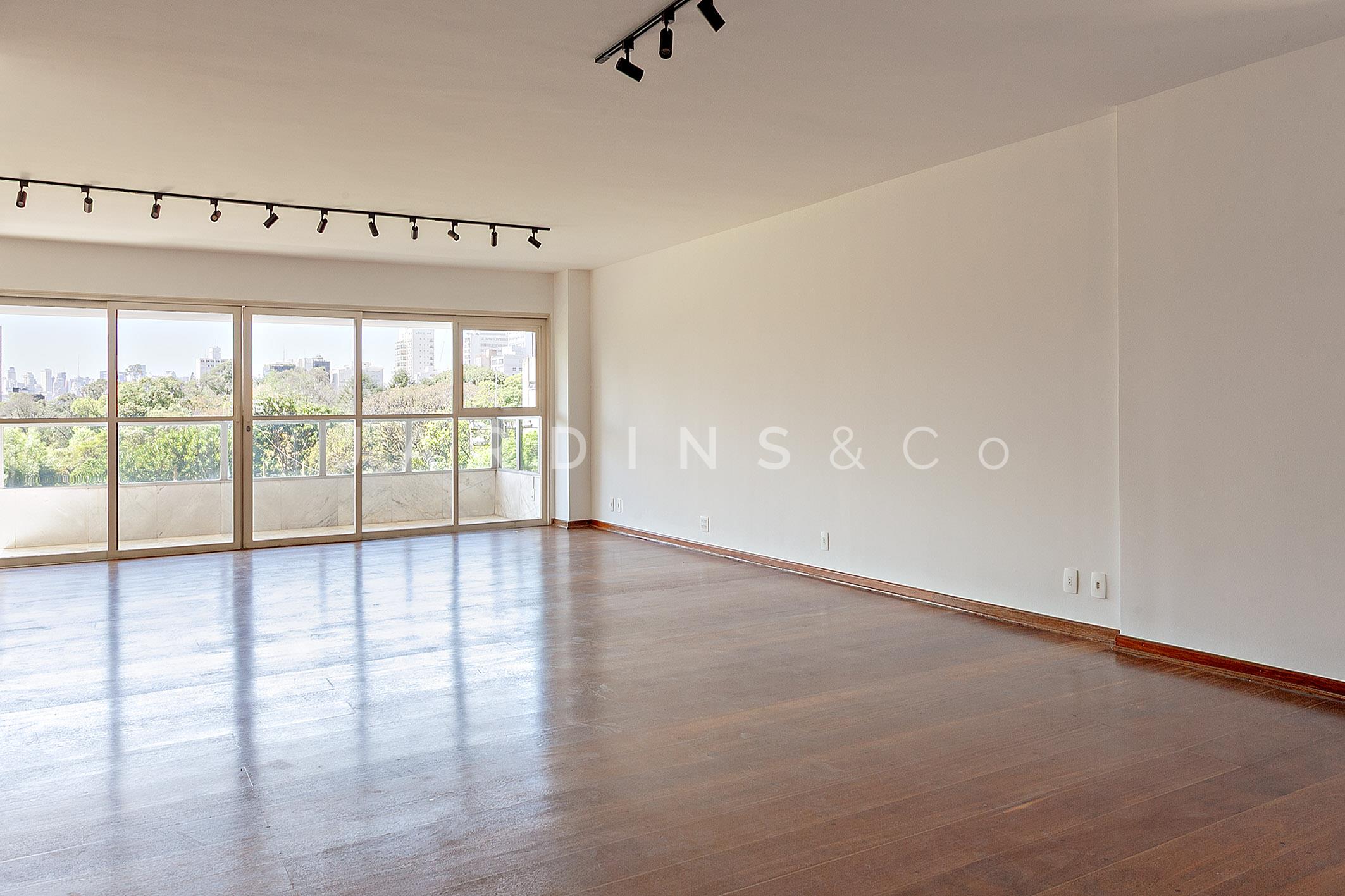 Apartamento no Jardim Europa