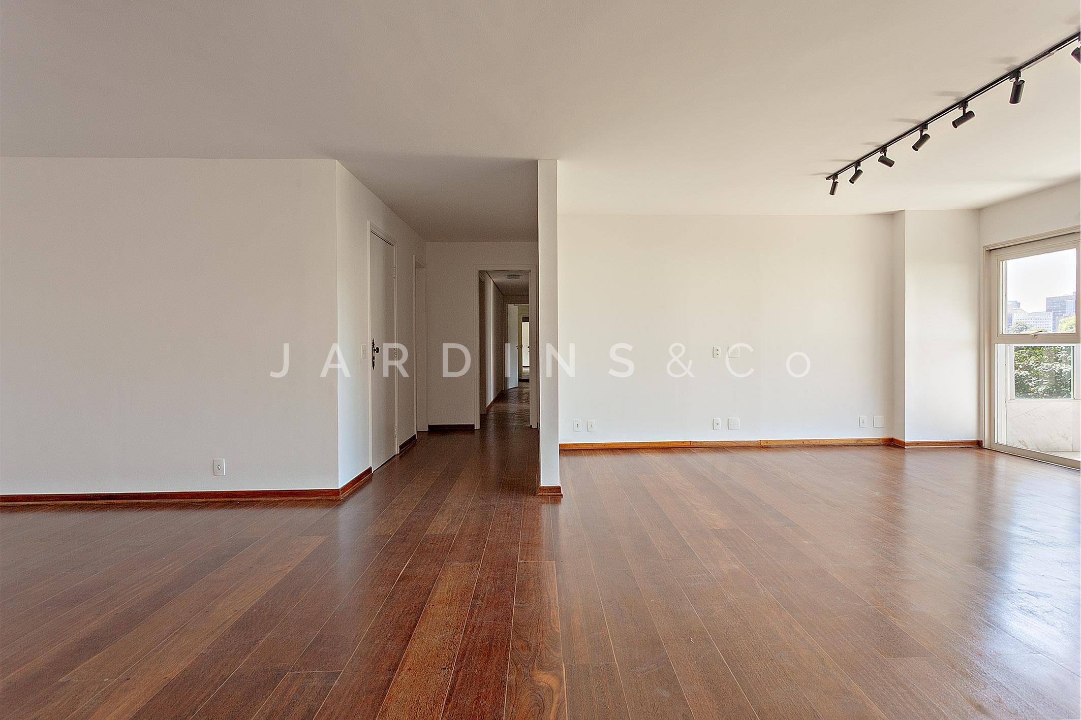 Apartamento no Jardim Europa