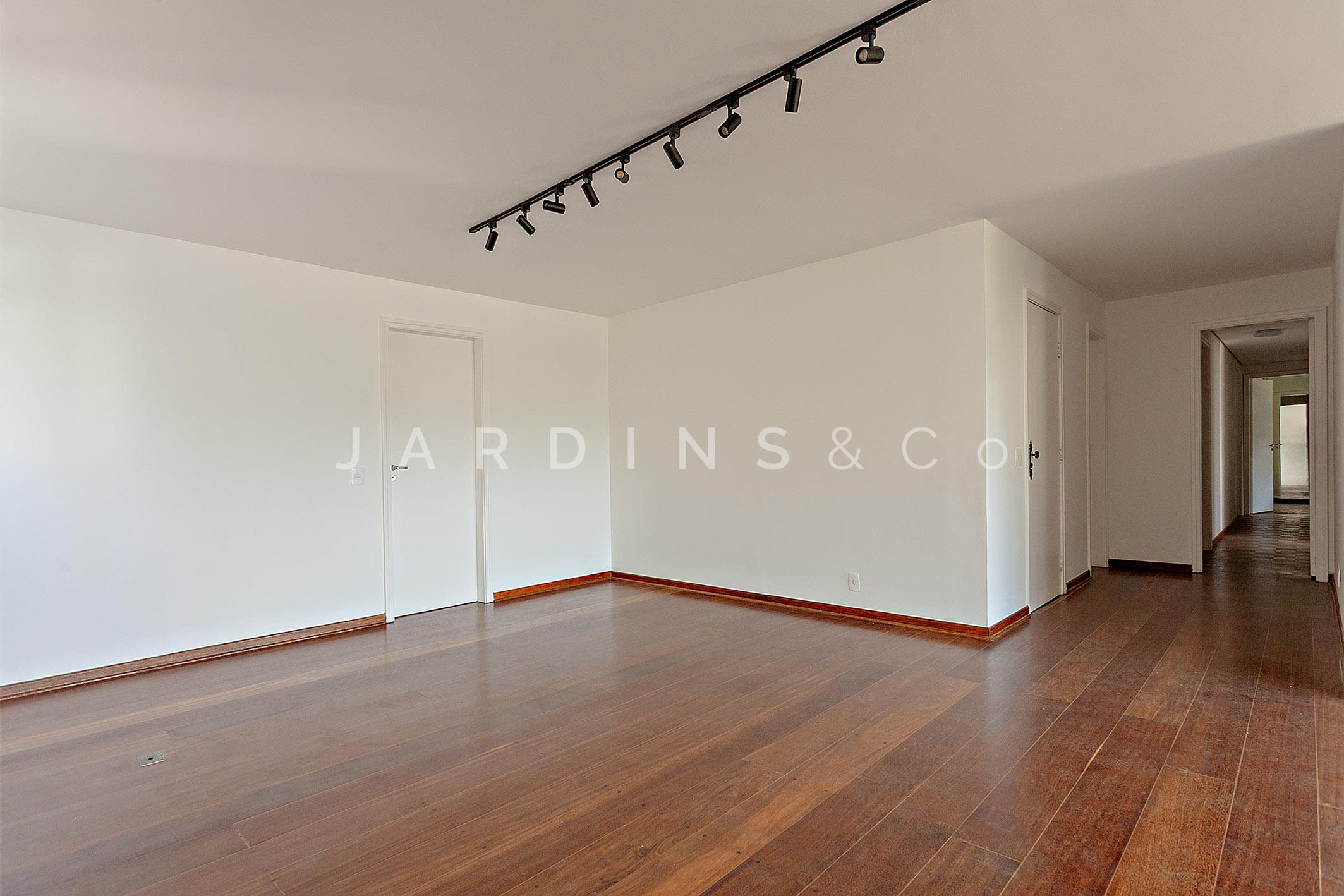 Apartamento no Jardim Europa