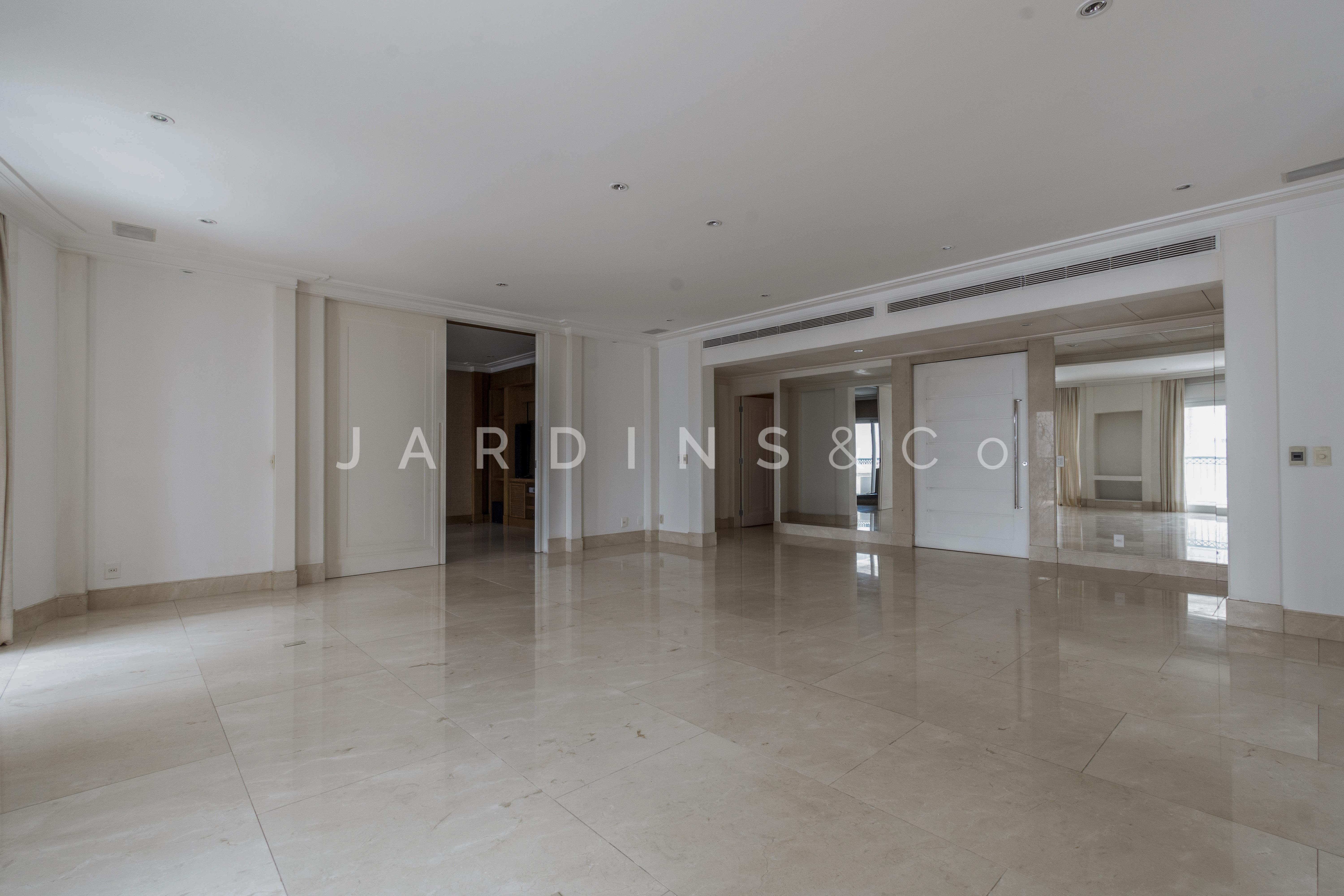 Apartamento no Chácara Itaim