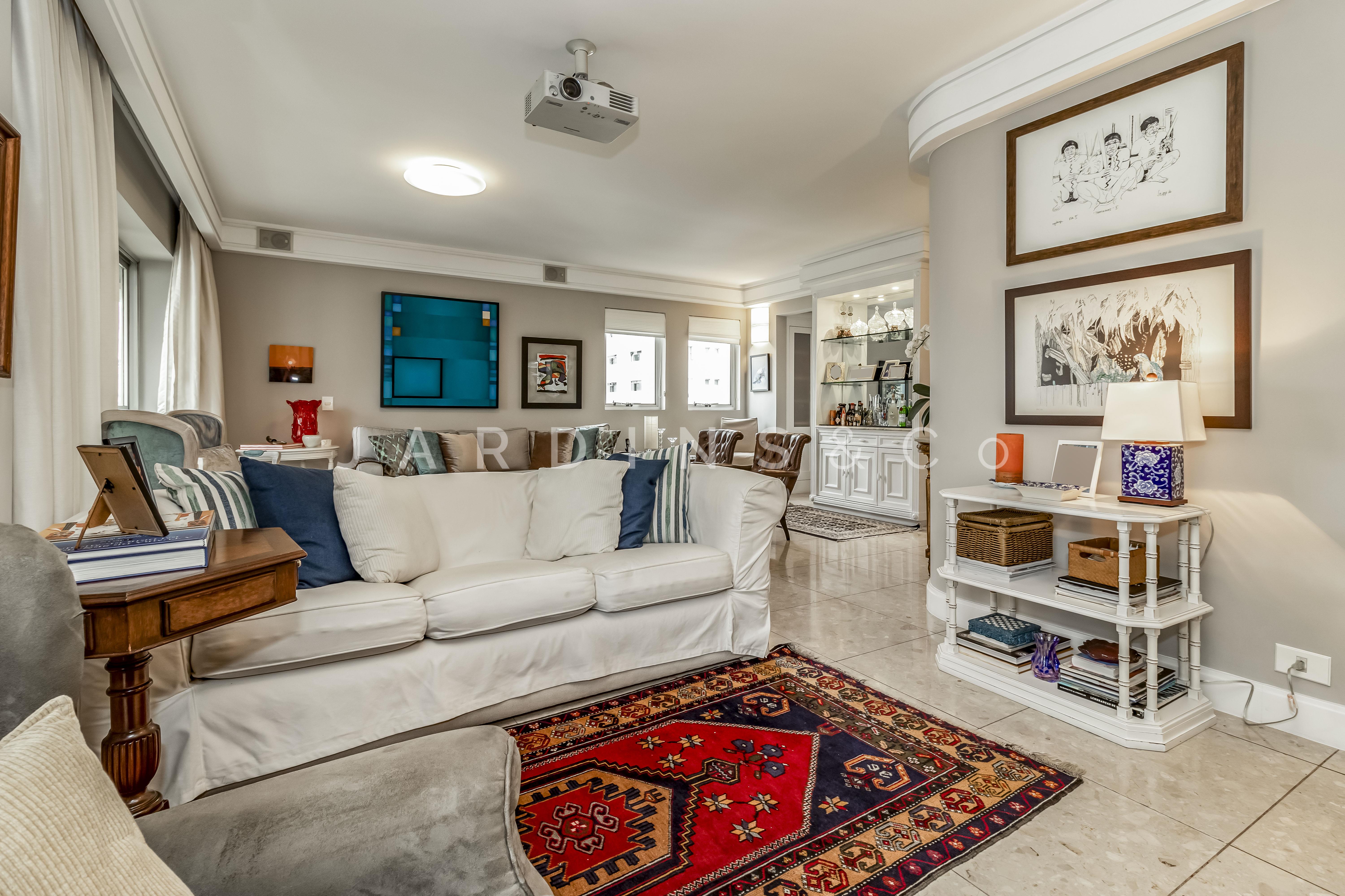 Apartamento no Moema