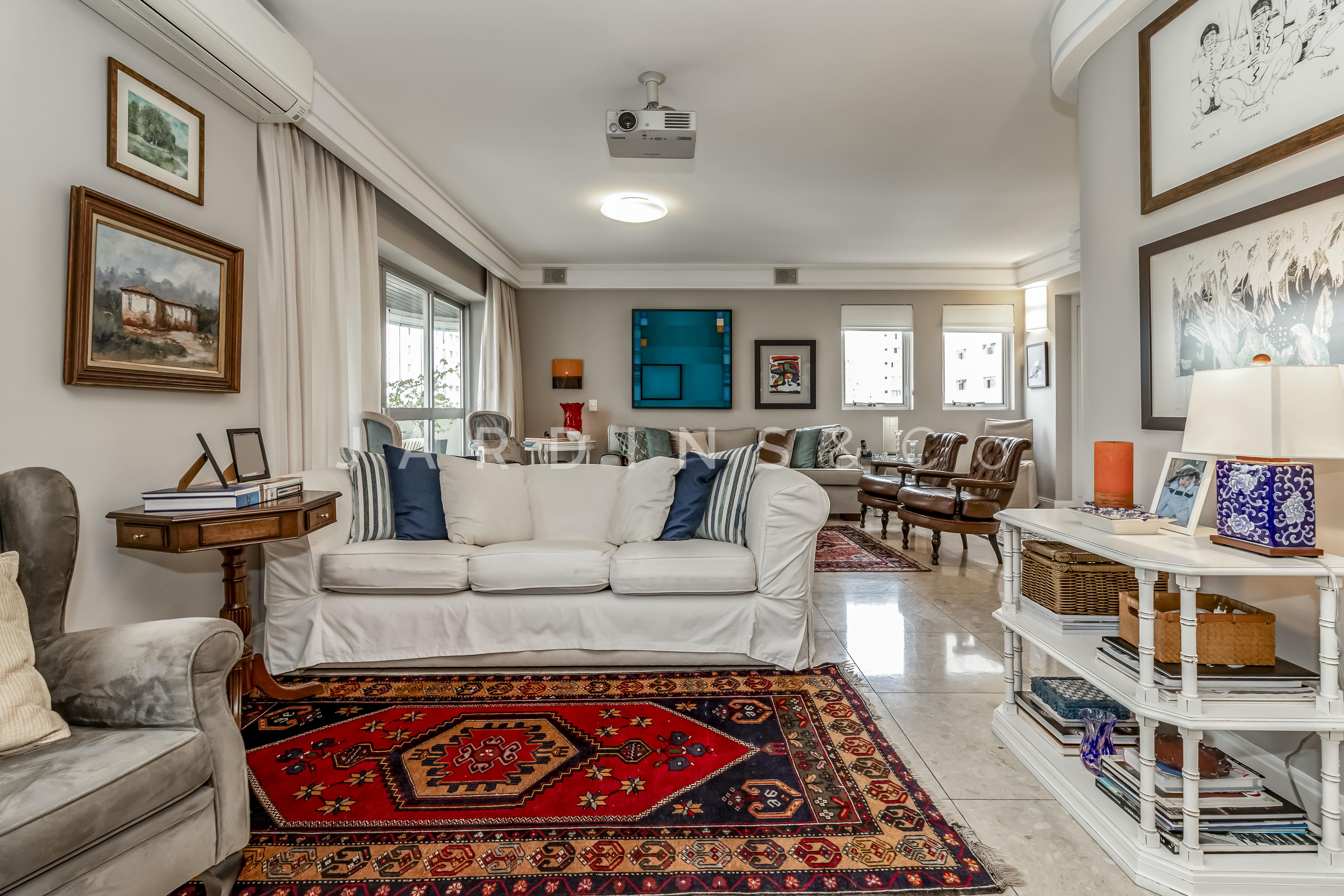 Apartamento no Moema