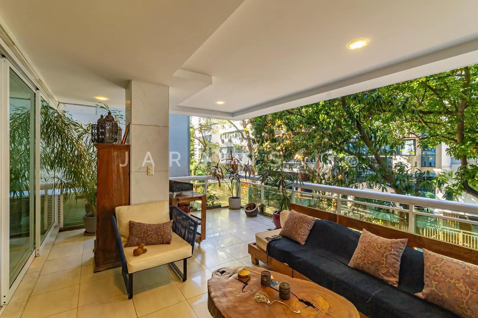 Apartamento no Leblon