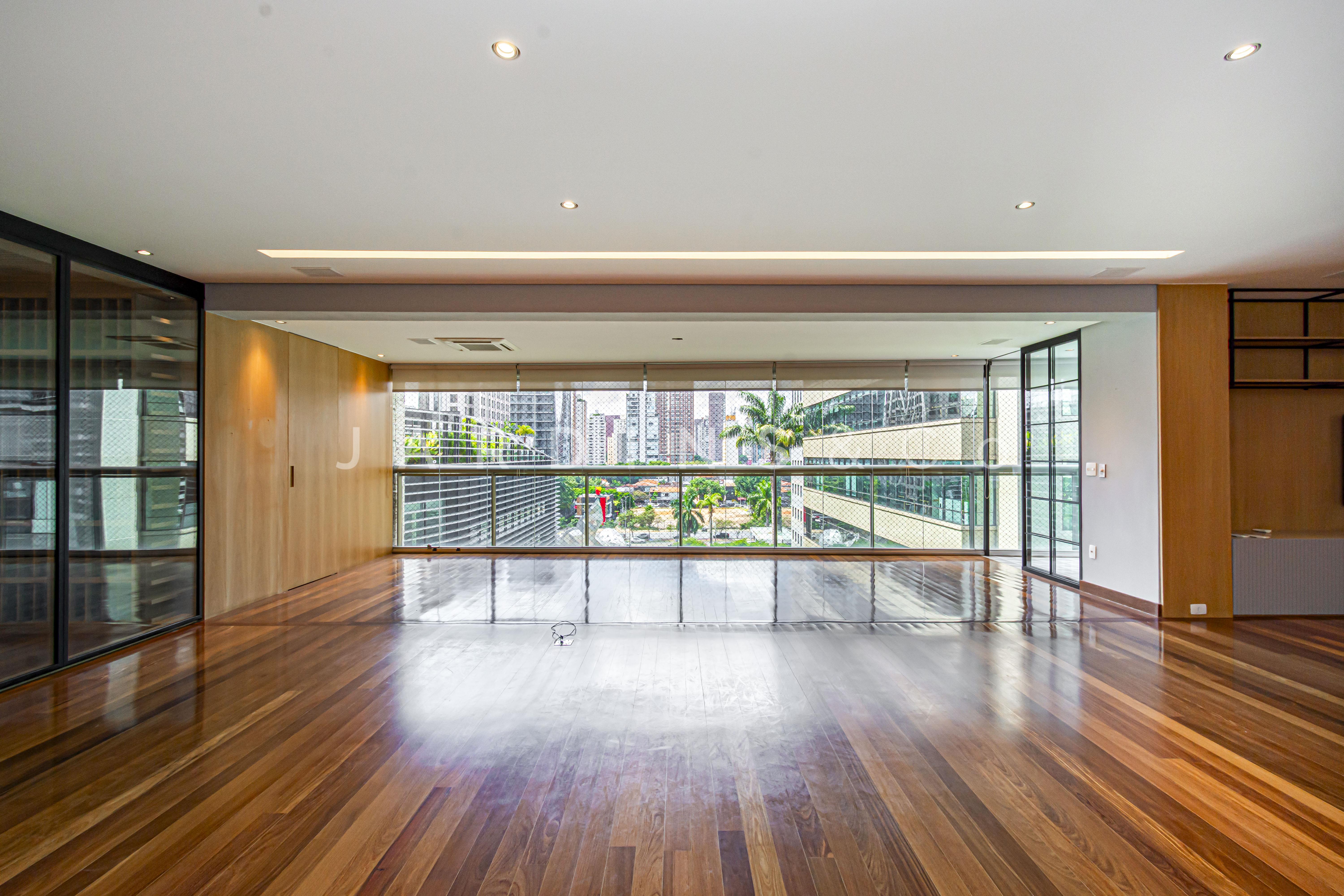 Apartamento no Chácara Itaim