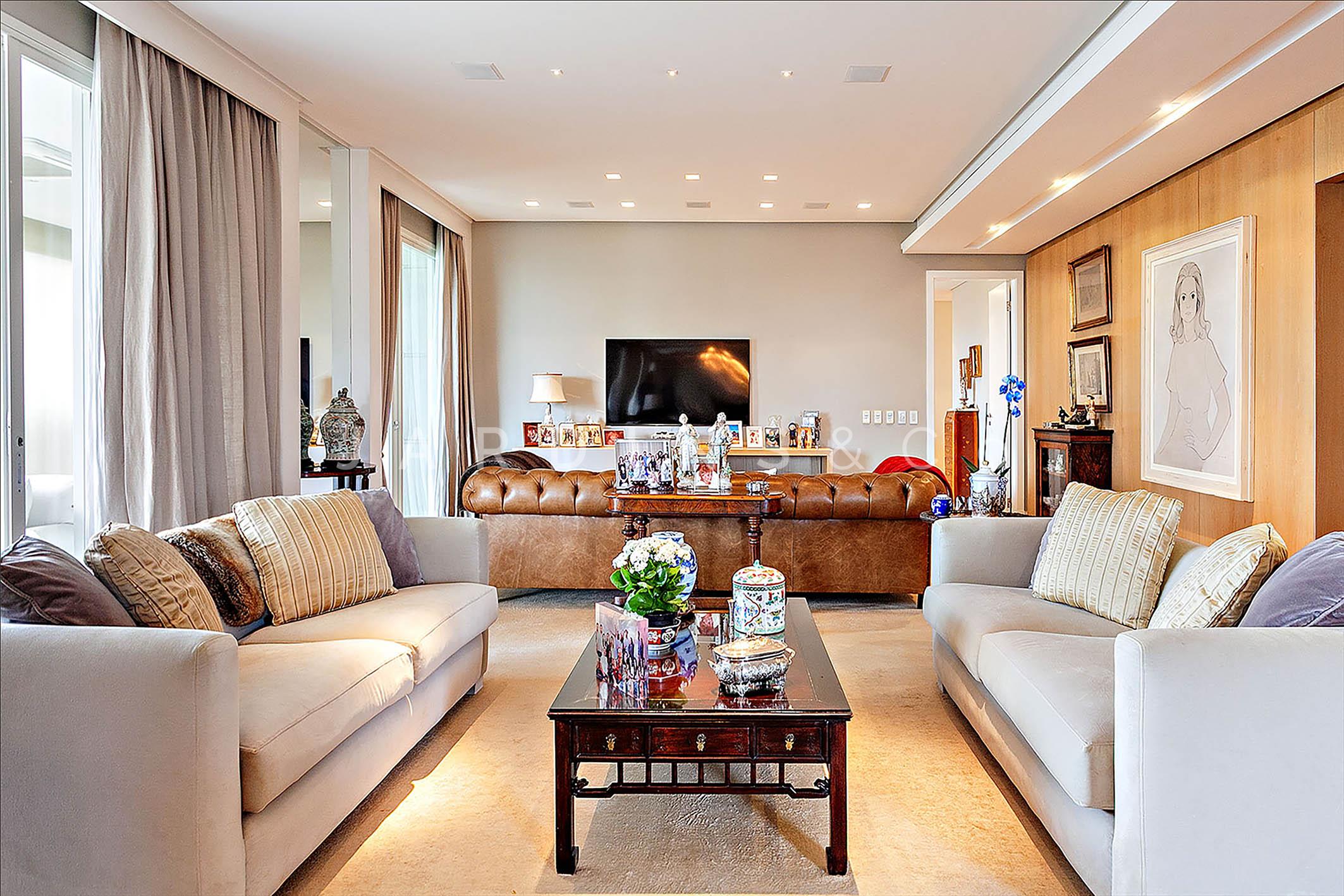 Apartamento no Paraíso