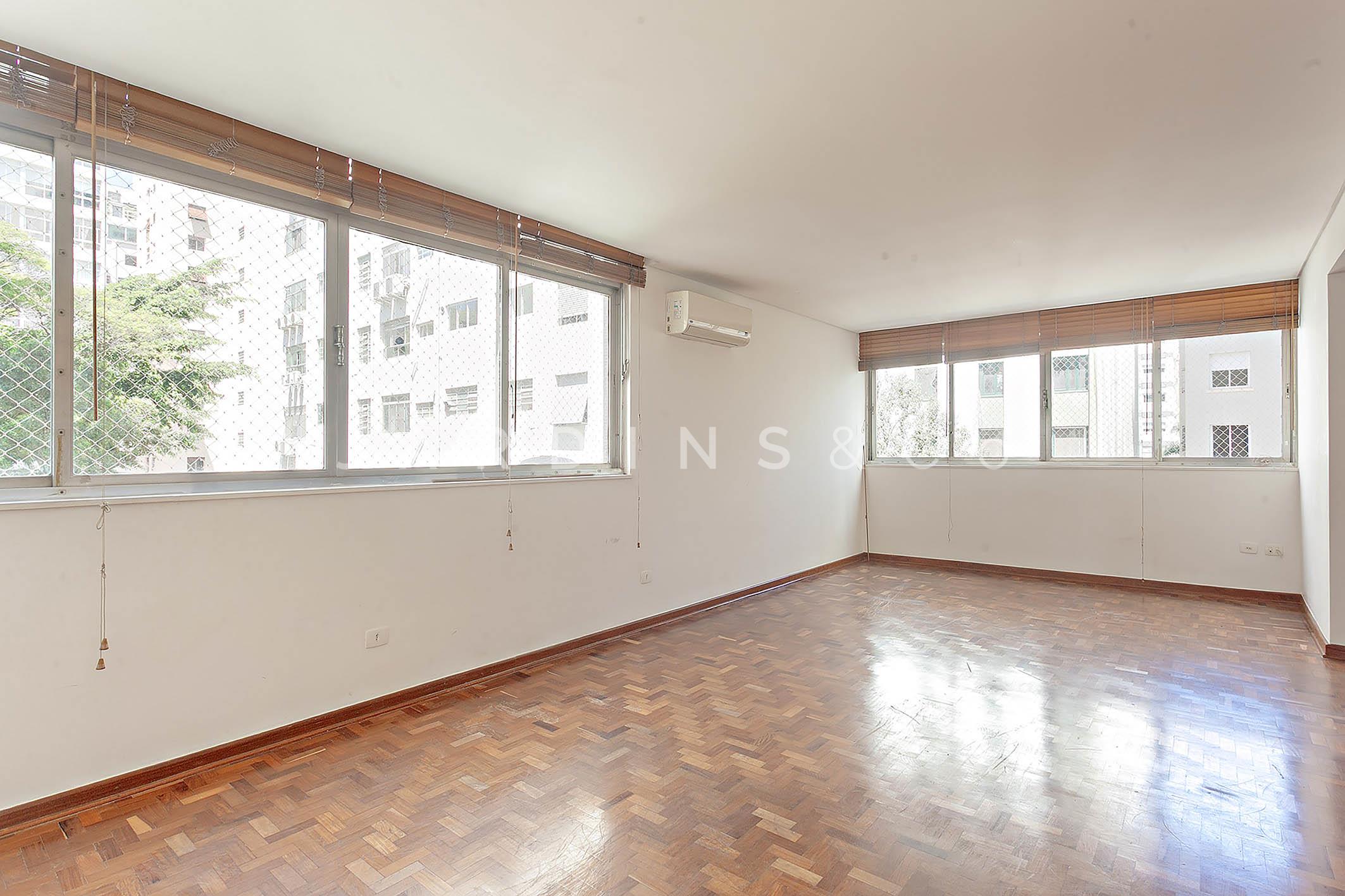 Apartamento no Jardim Europa