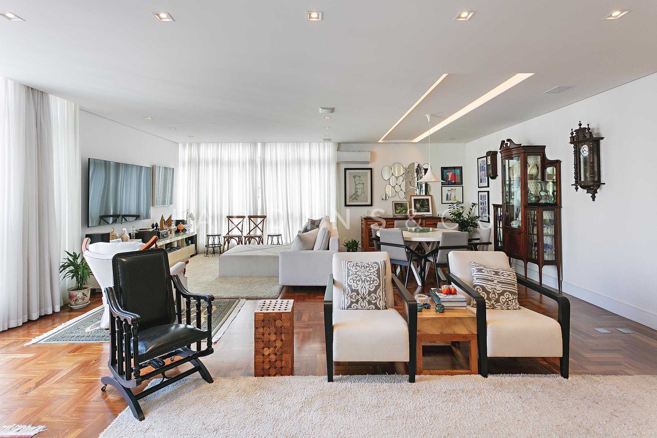 Apartamento no Paraíso