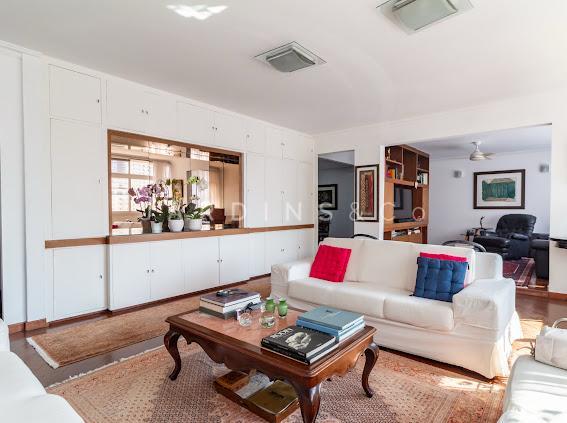 Apartamento no Cerqueira César