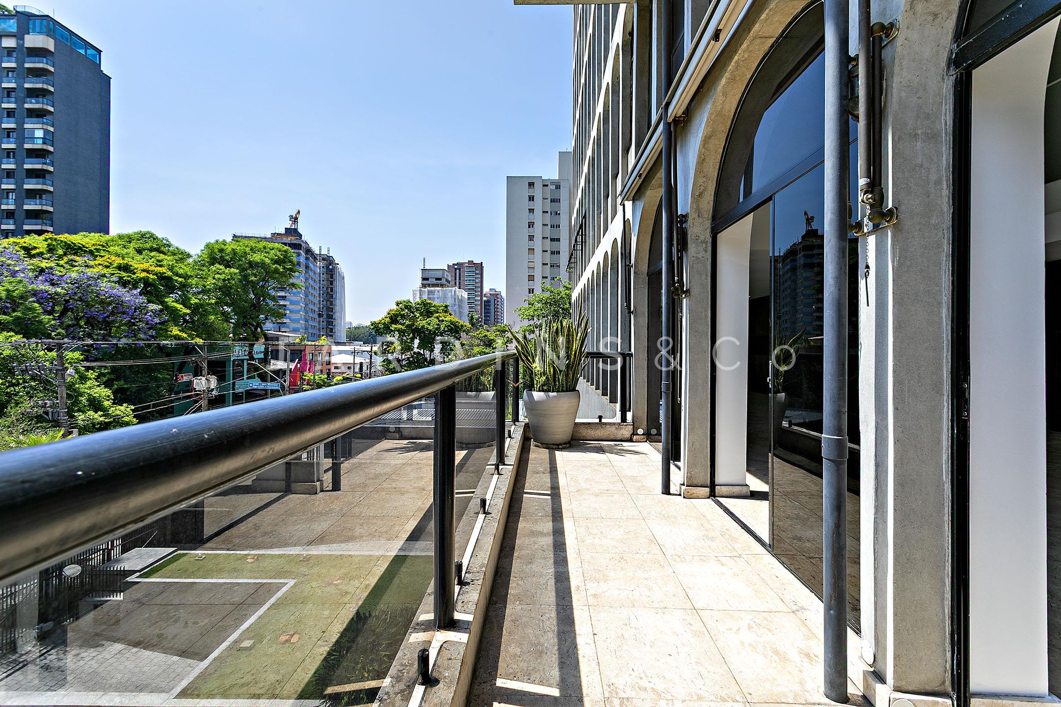 Apartamento no Indianópolis