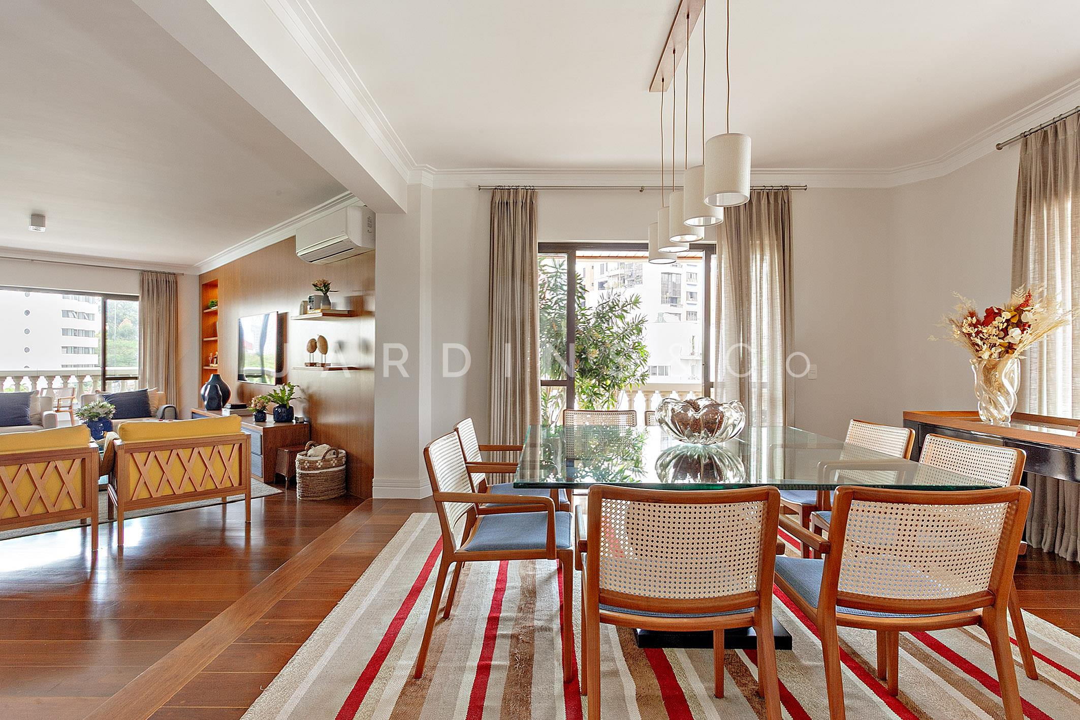 Apartamento no Jardim Panorama