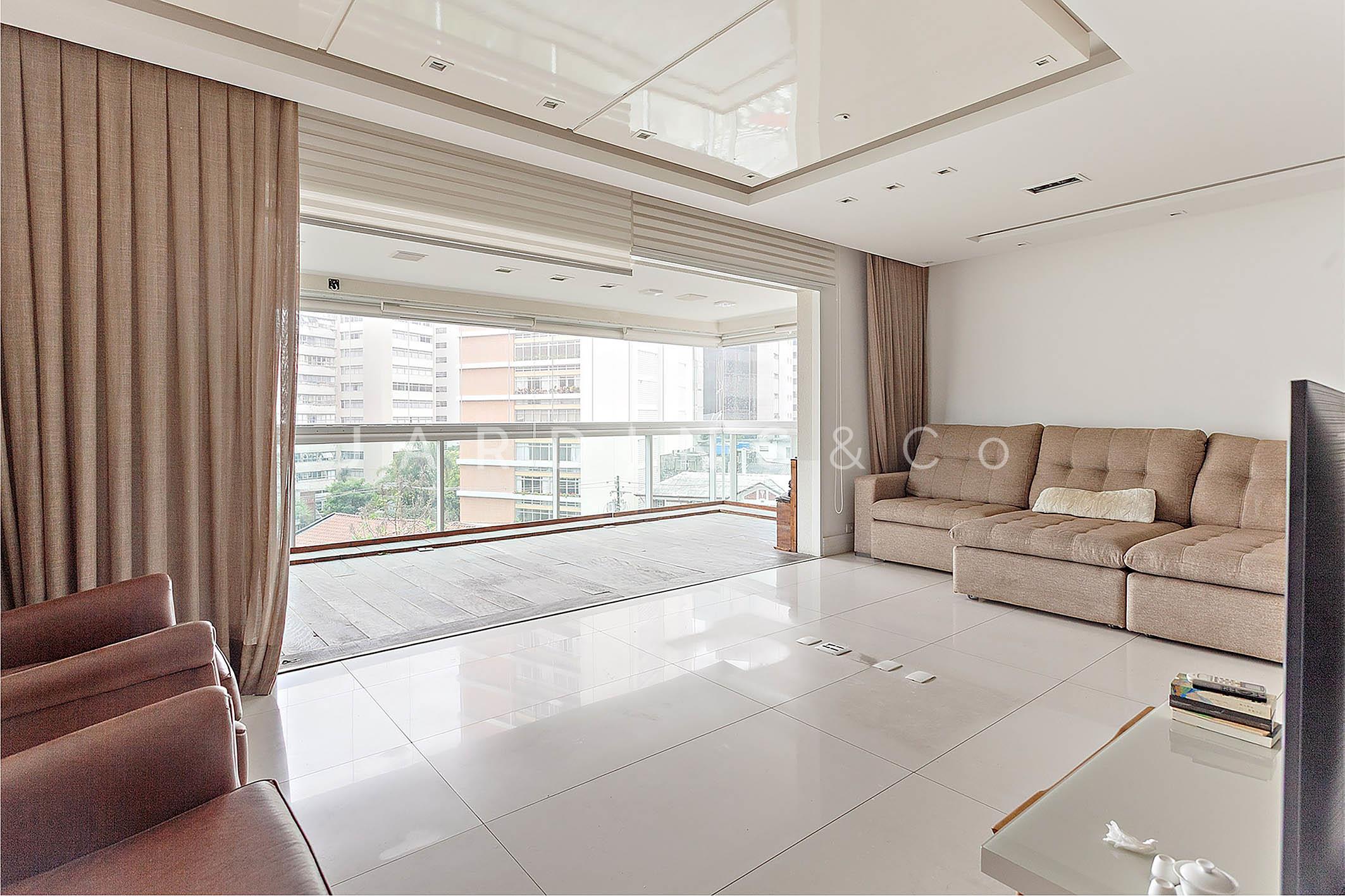 Apartamento no Paraíso