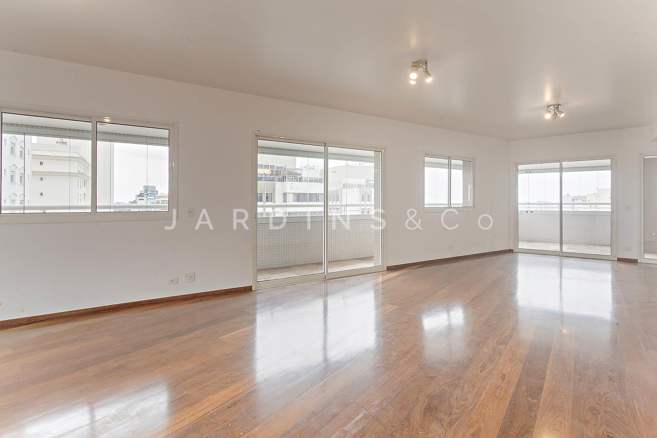 Apartamento no Paraíso