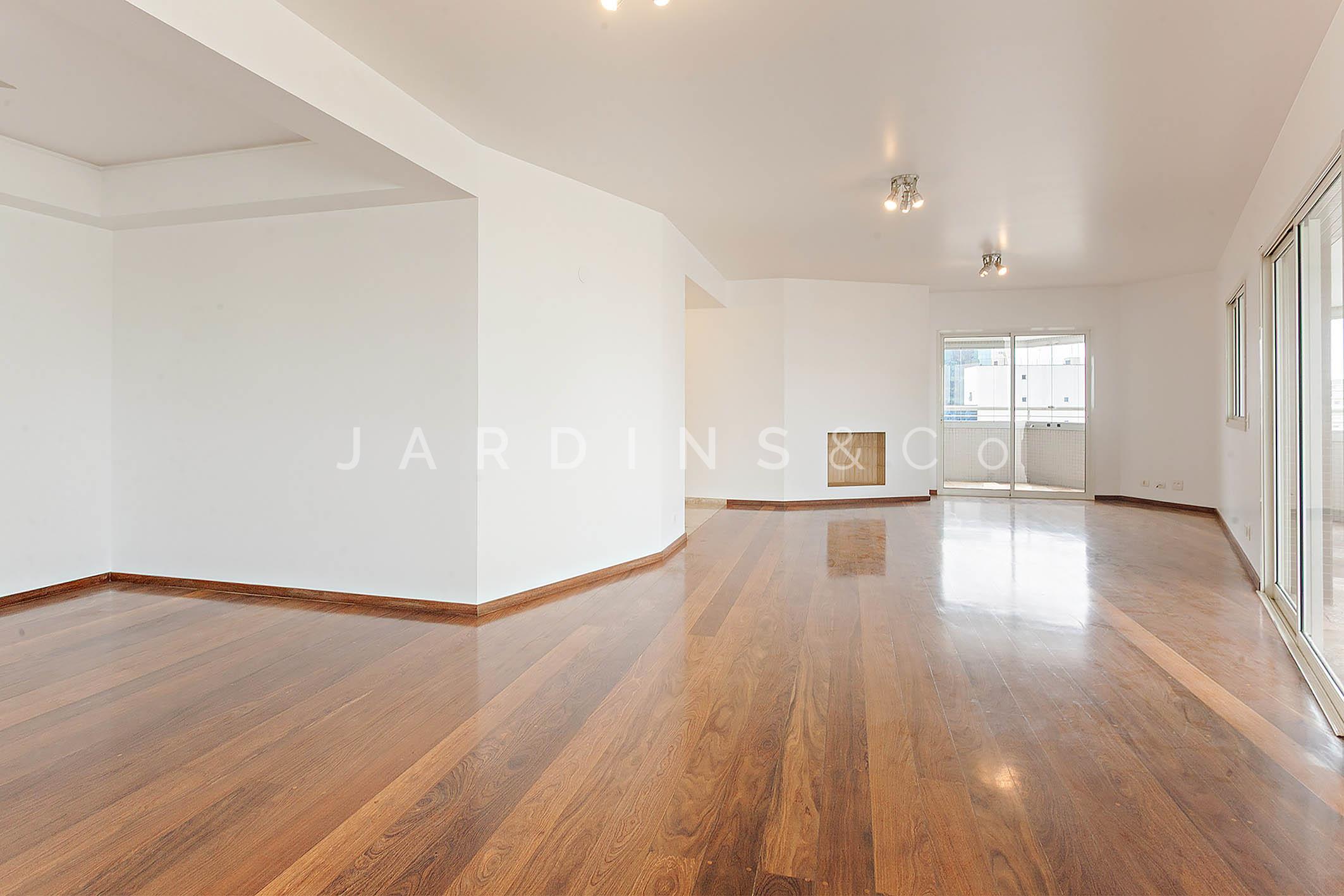 Apartamento no Paraíso