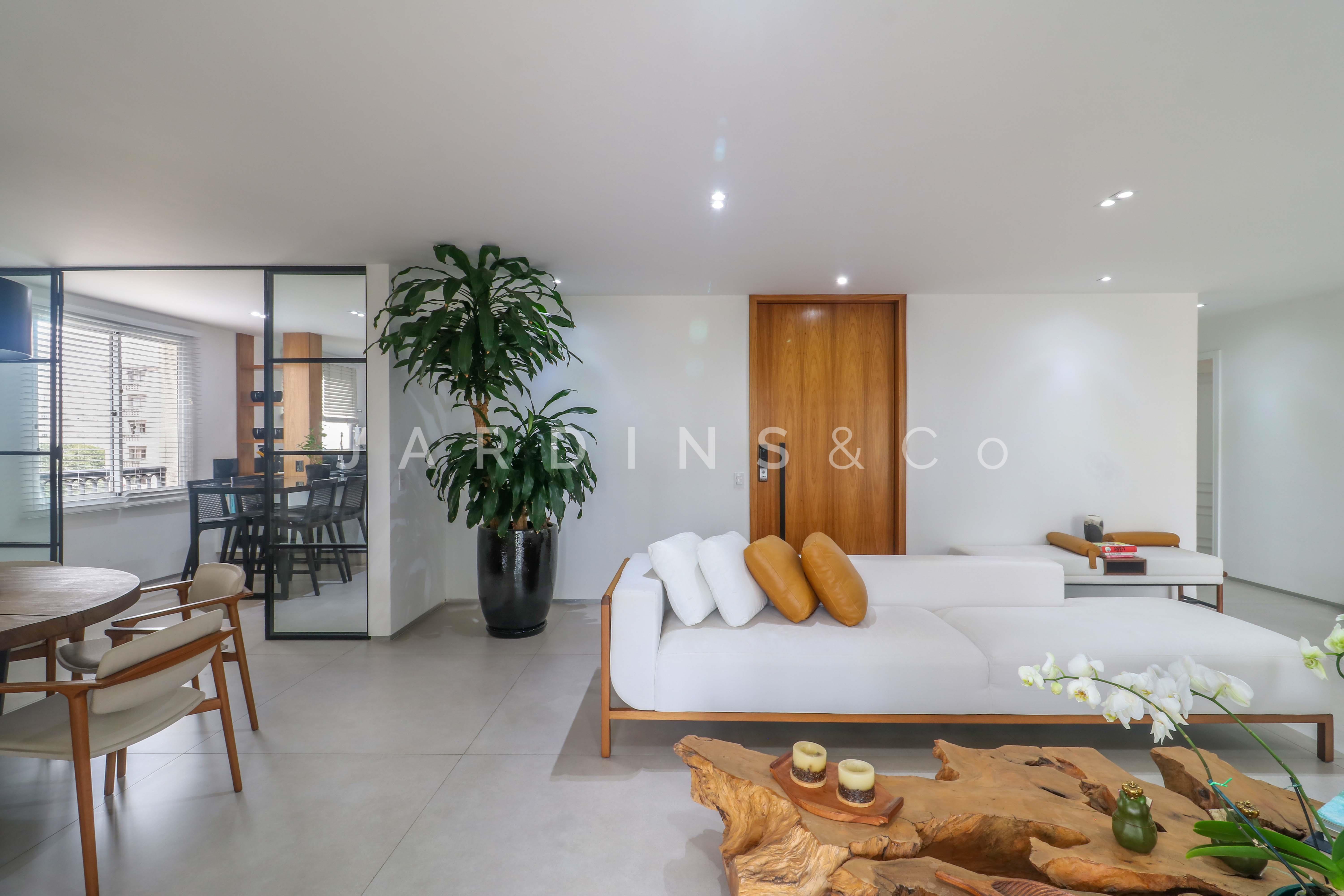 Apartamento no Indianópolis