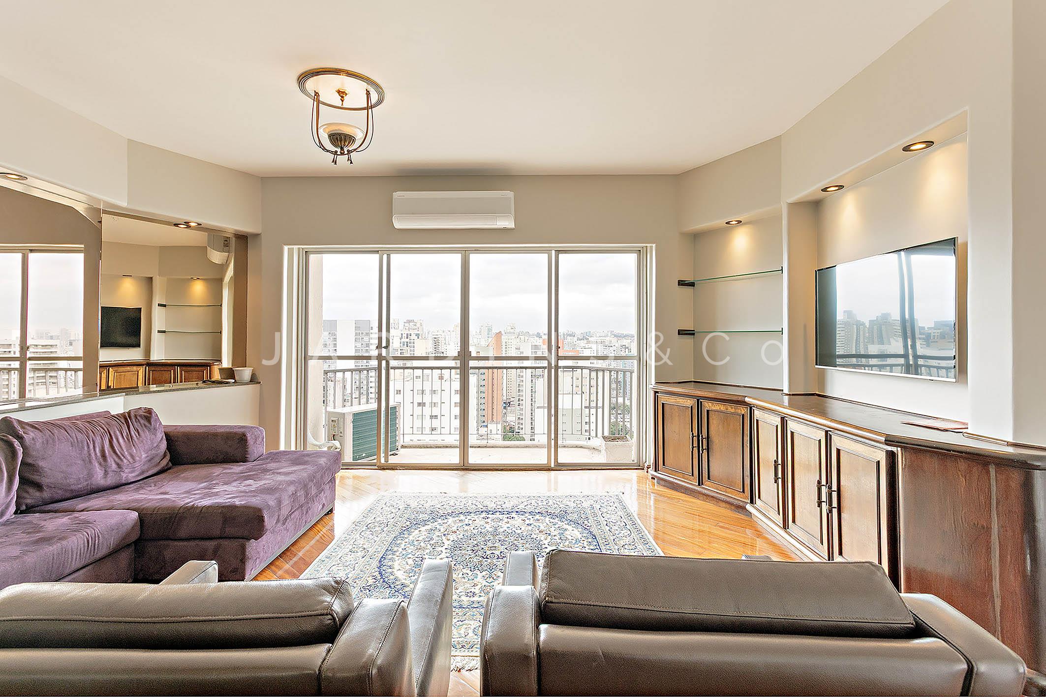 Apartamento no Moema