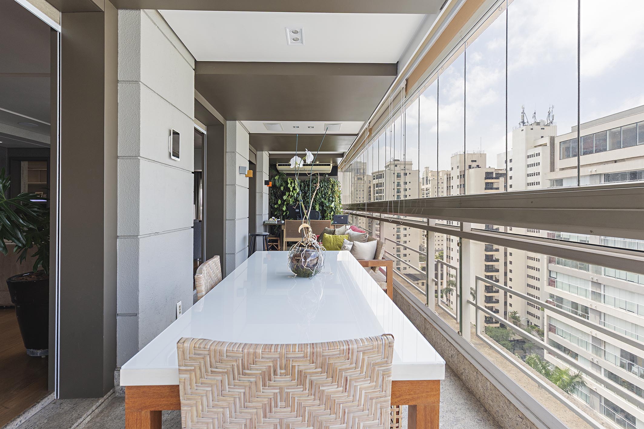 Apartamento no Moema Índios